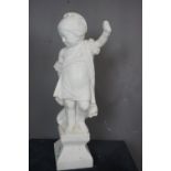 Statue in white marble H83