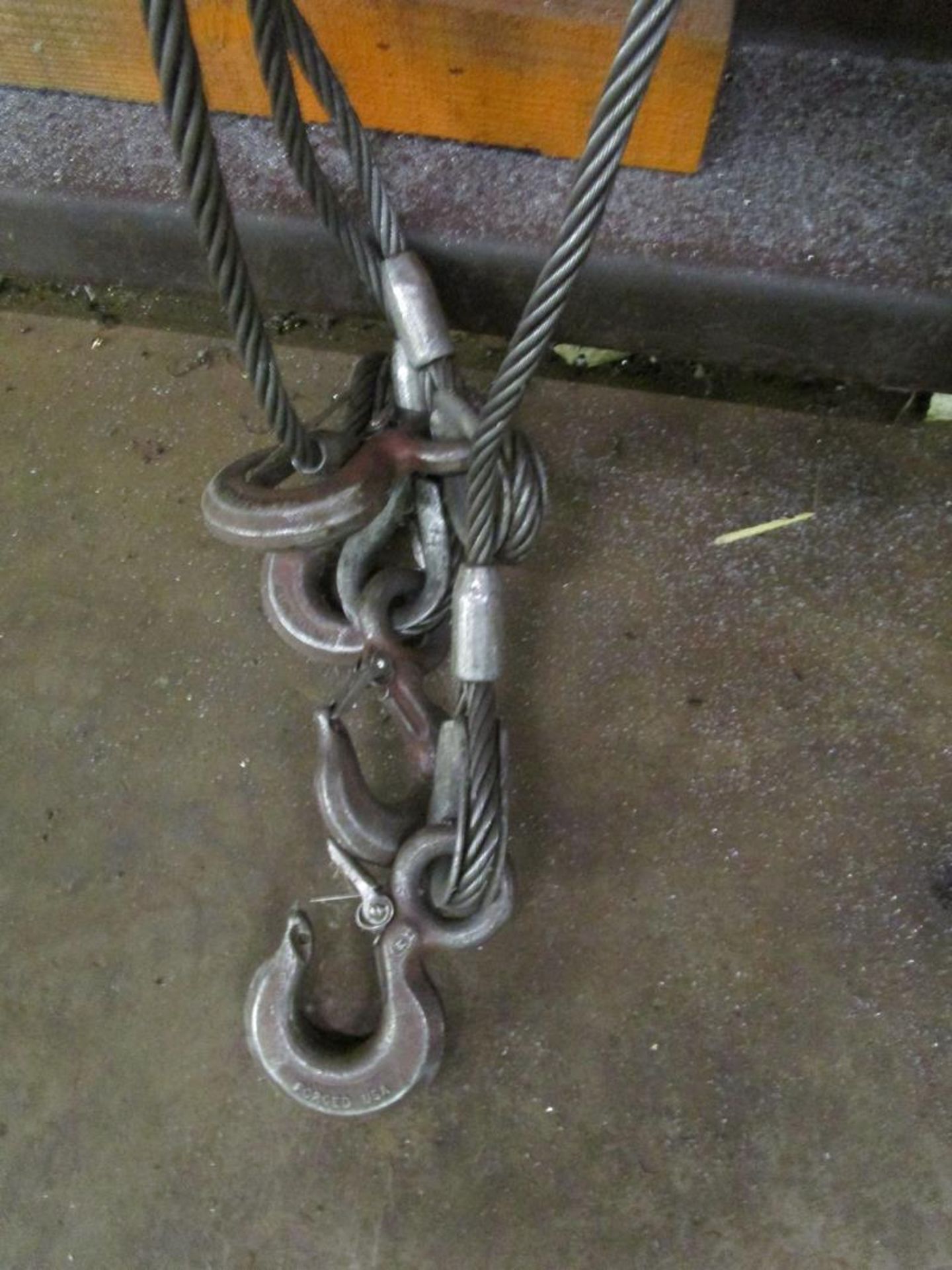 Chain Mail Lifting Sling and 5/8" Cable Quad Leg Chain - Image 2 of 3