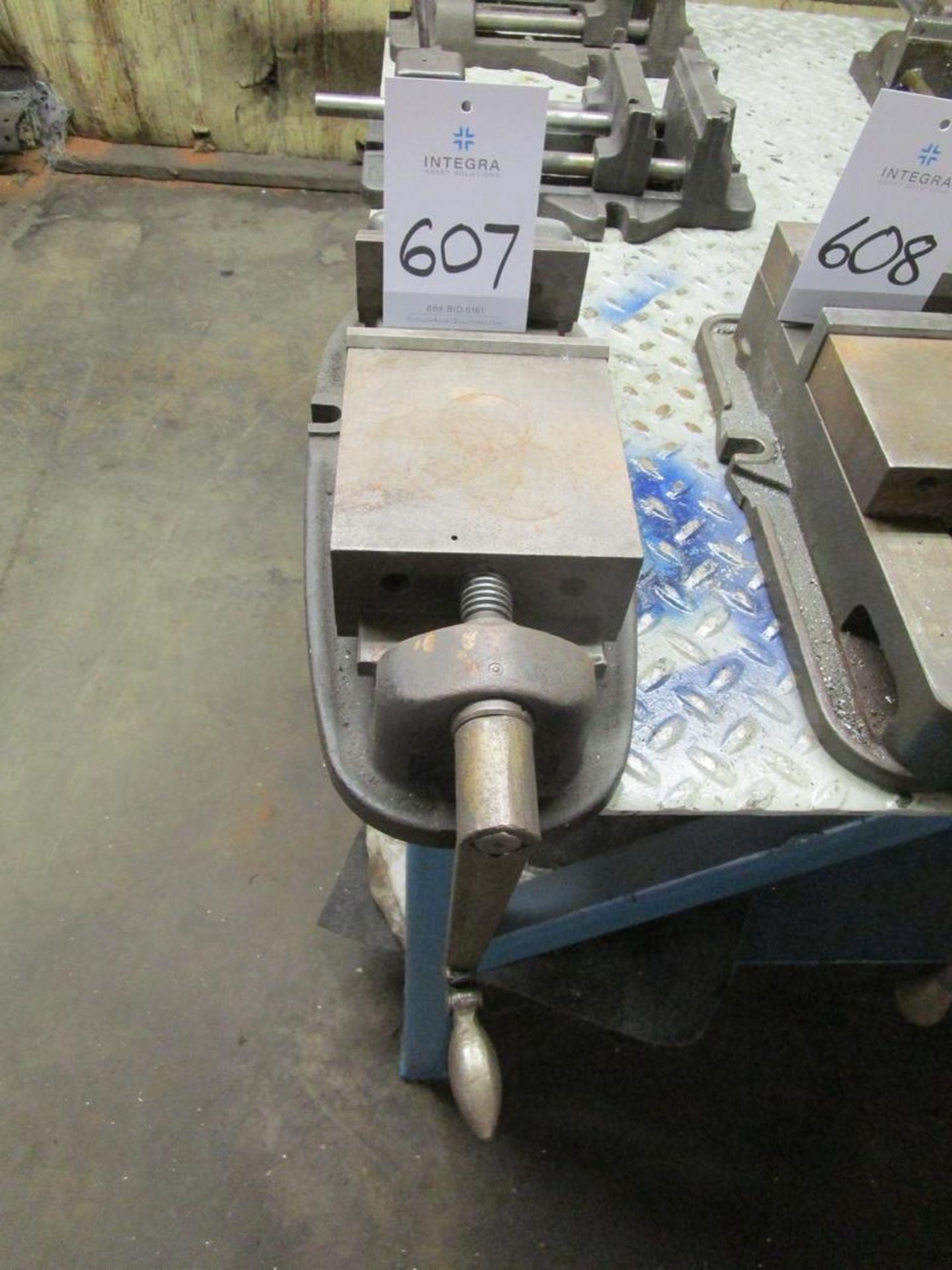 Bridgeport 6" Machine Vise