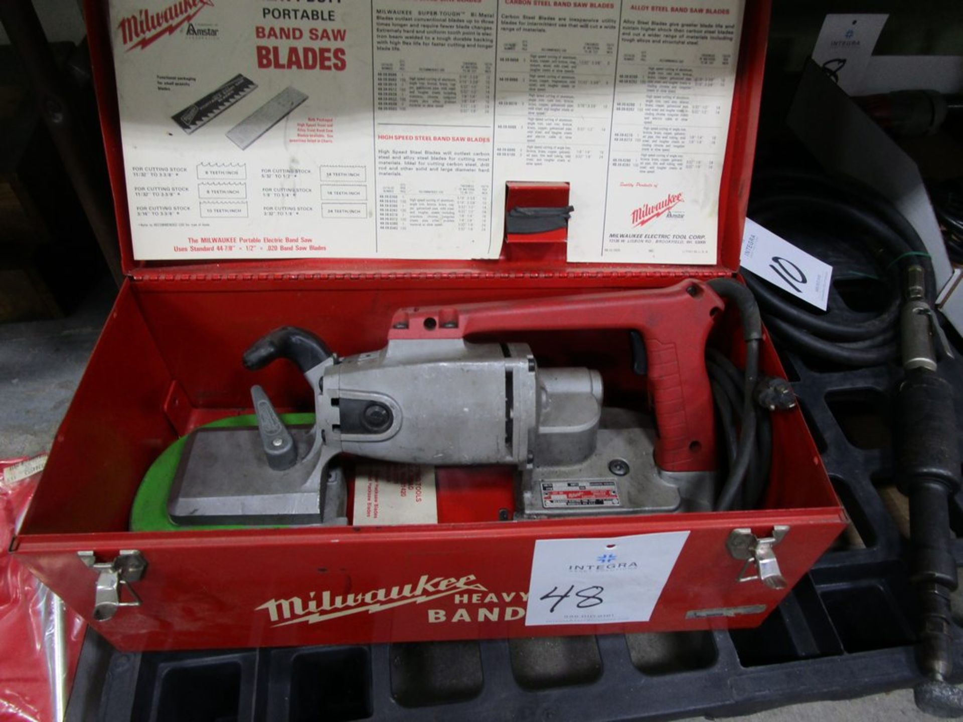 Milwaukee 6225 Portable Bandsaw