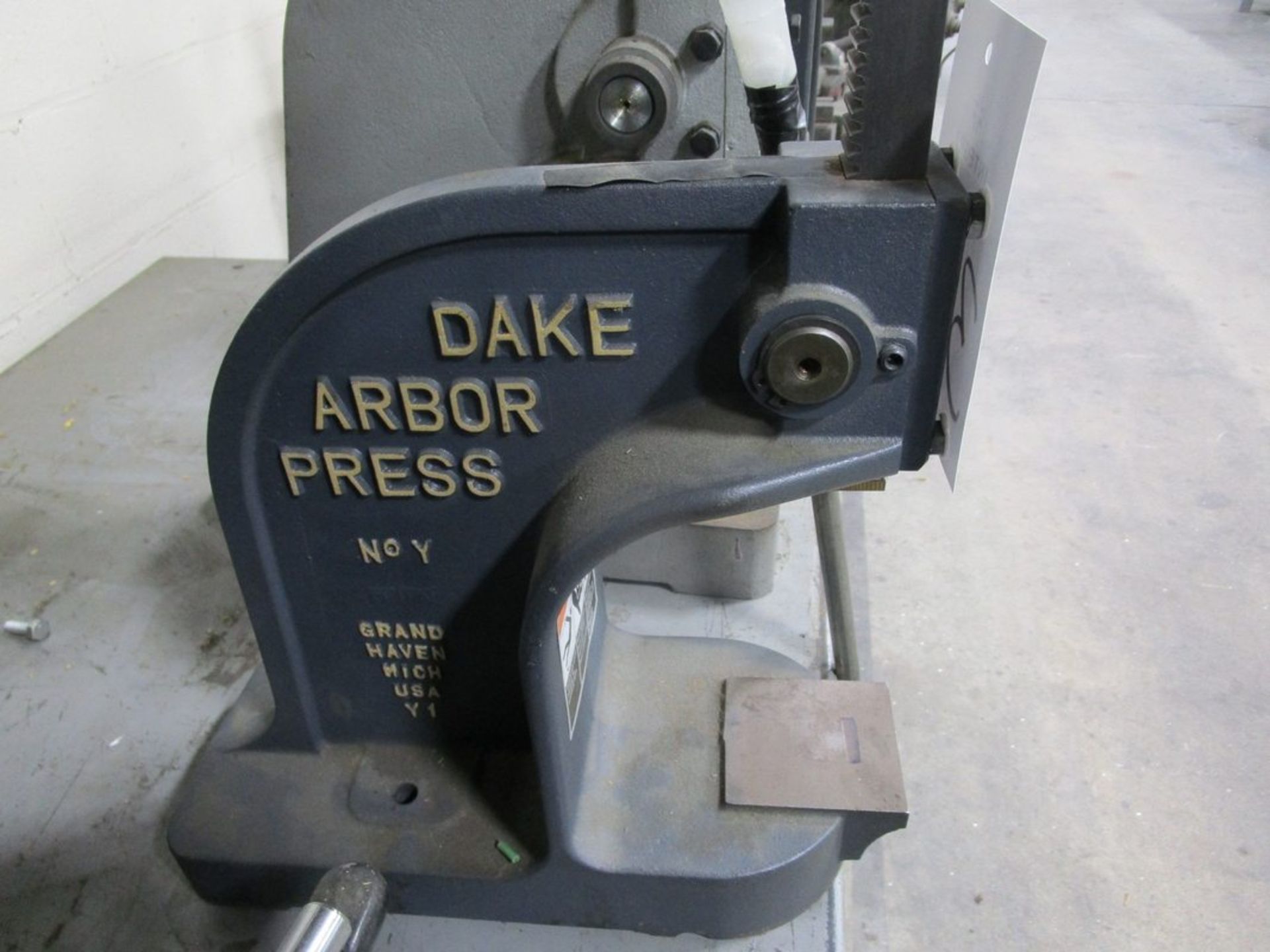 Dake Y1 1-Ton Arbor Press - Image 2 of 2