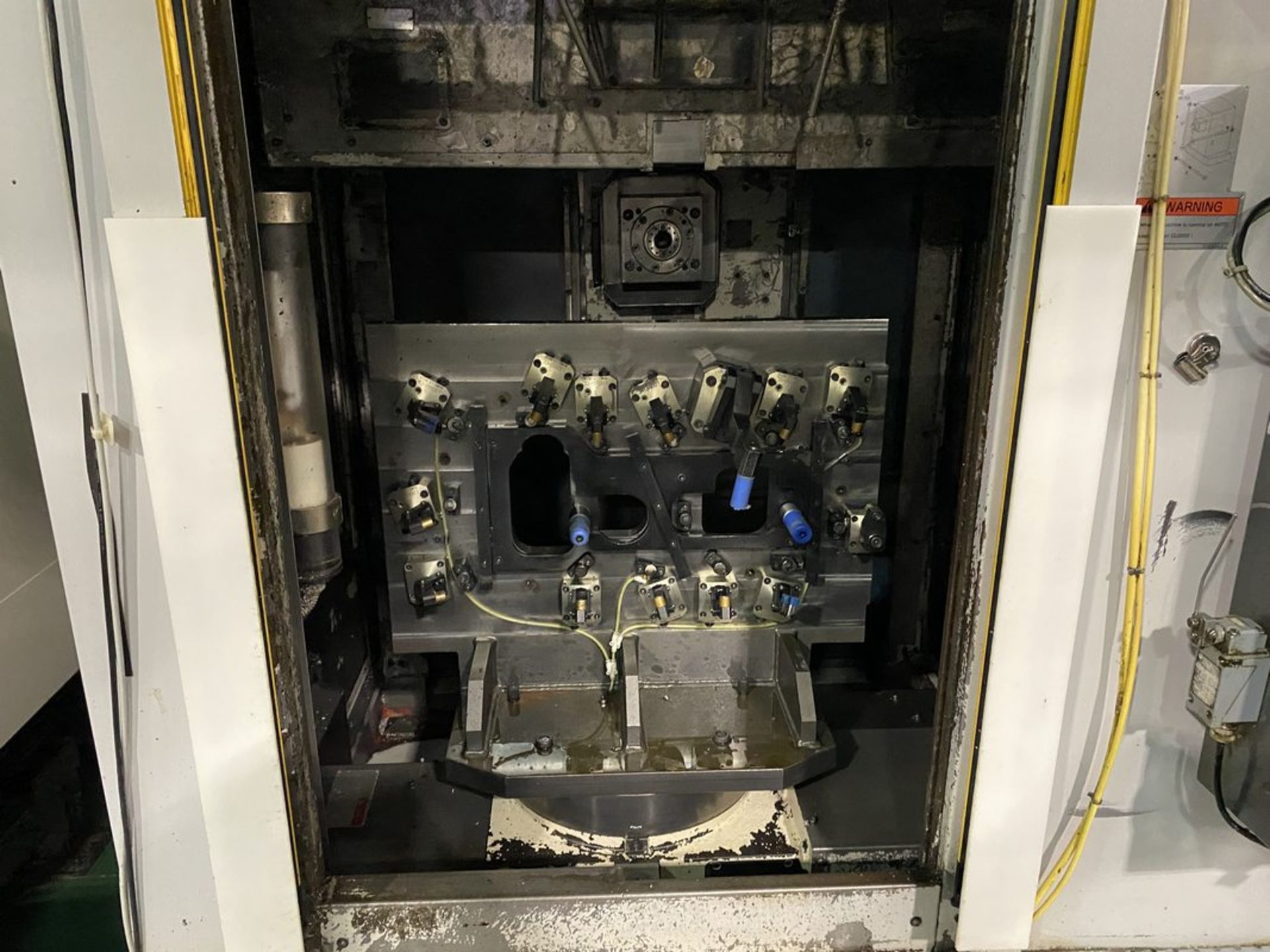 Enshu JE30G 4-Axis CNC Horizontal Machining Center - Image 4 of 12