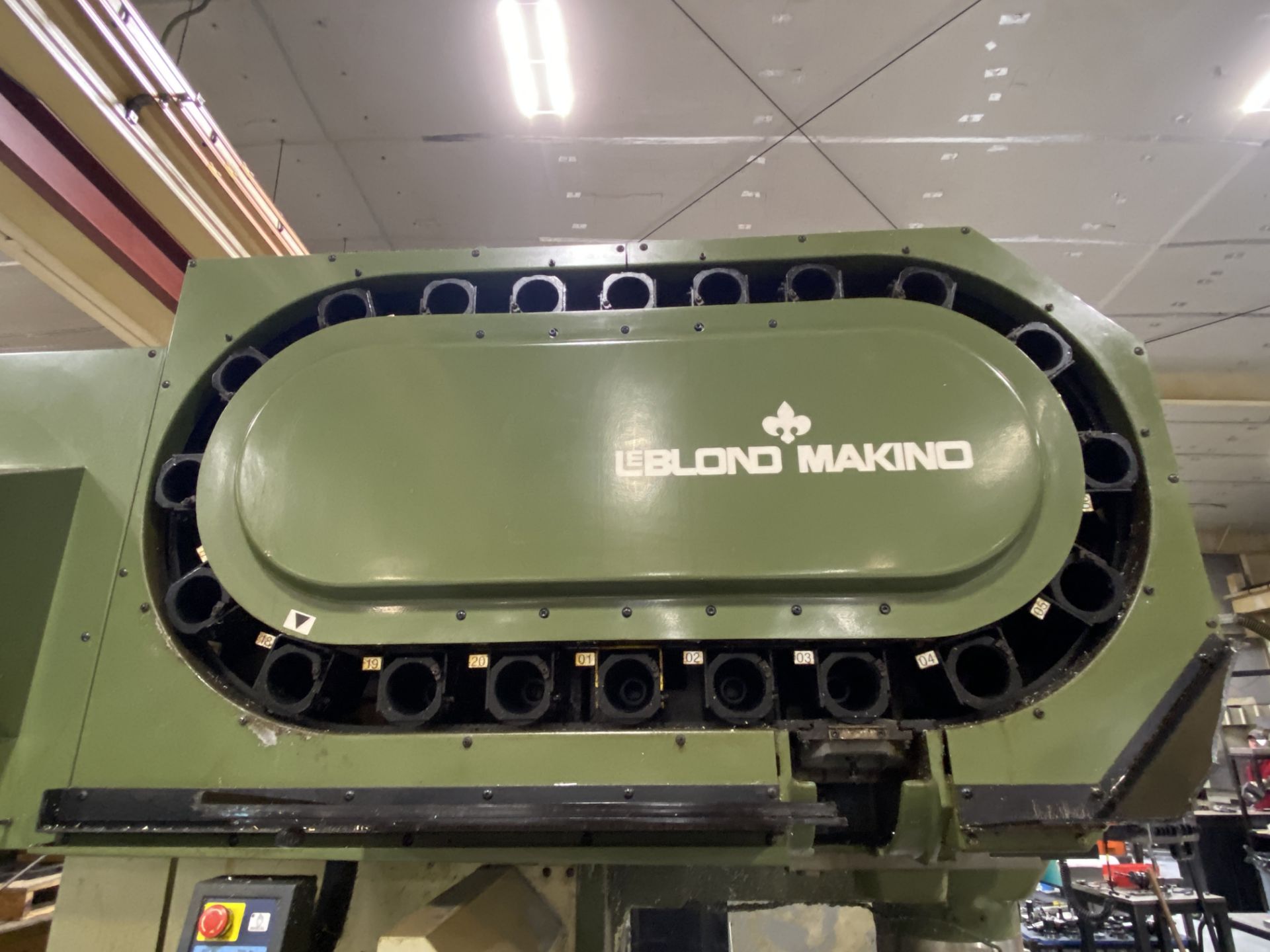 Leblond Makino FNC156-A20 CNC Vertical Machining Center - Image 8 of 19