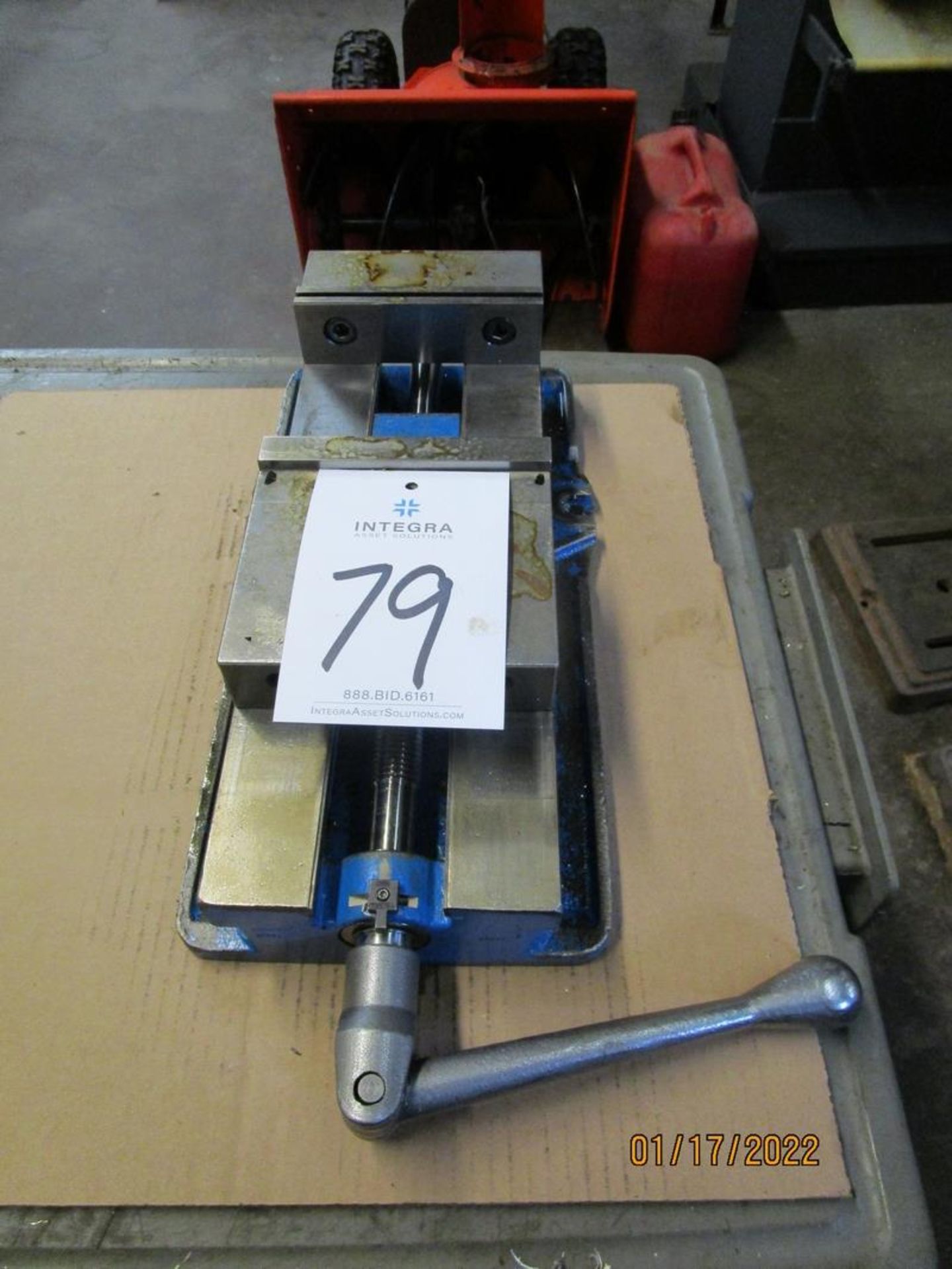 Kurt D688 6" Machine Vise