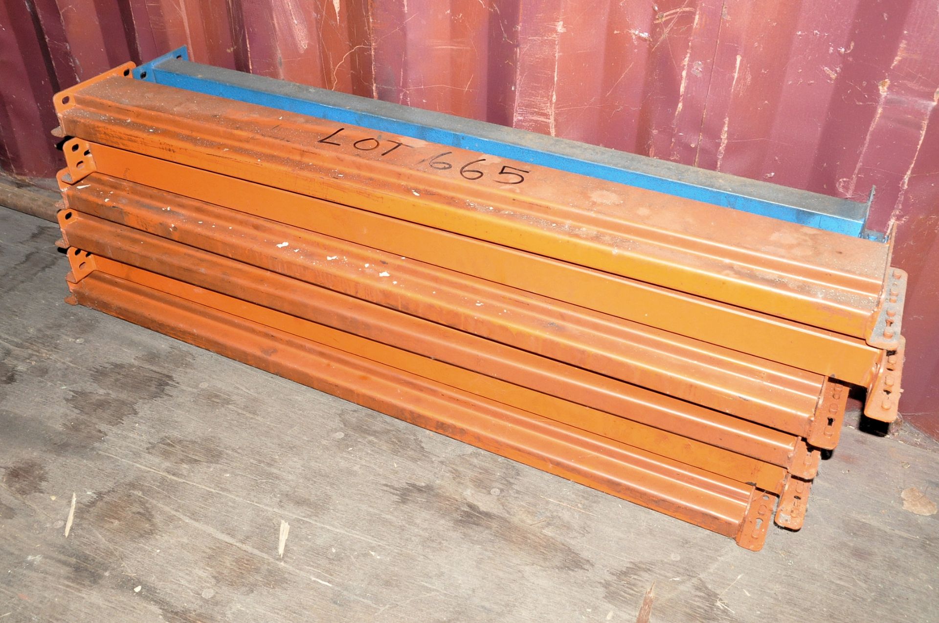 Lot-Pallet Racking Cross Beams and Screen Decking