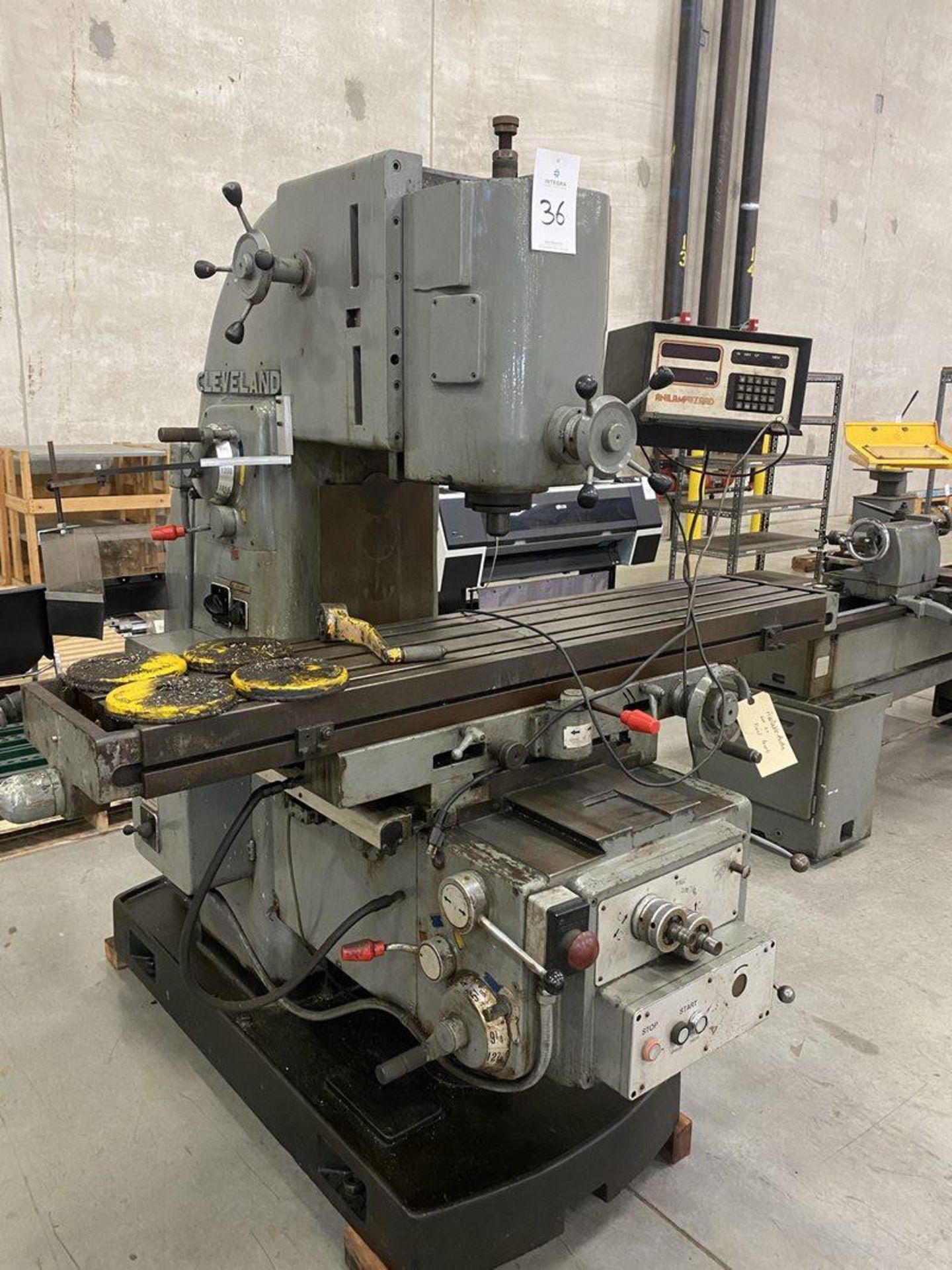 Cleveland 3V Vertical Milling Machine