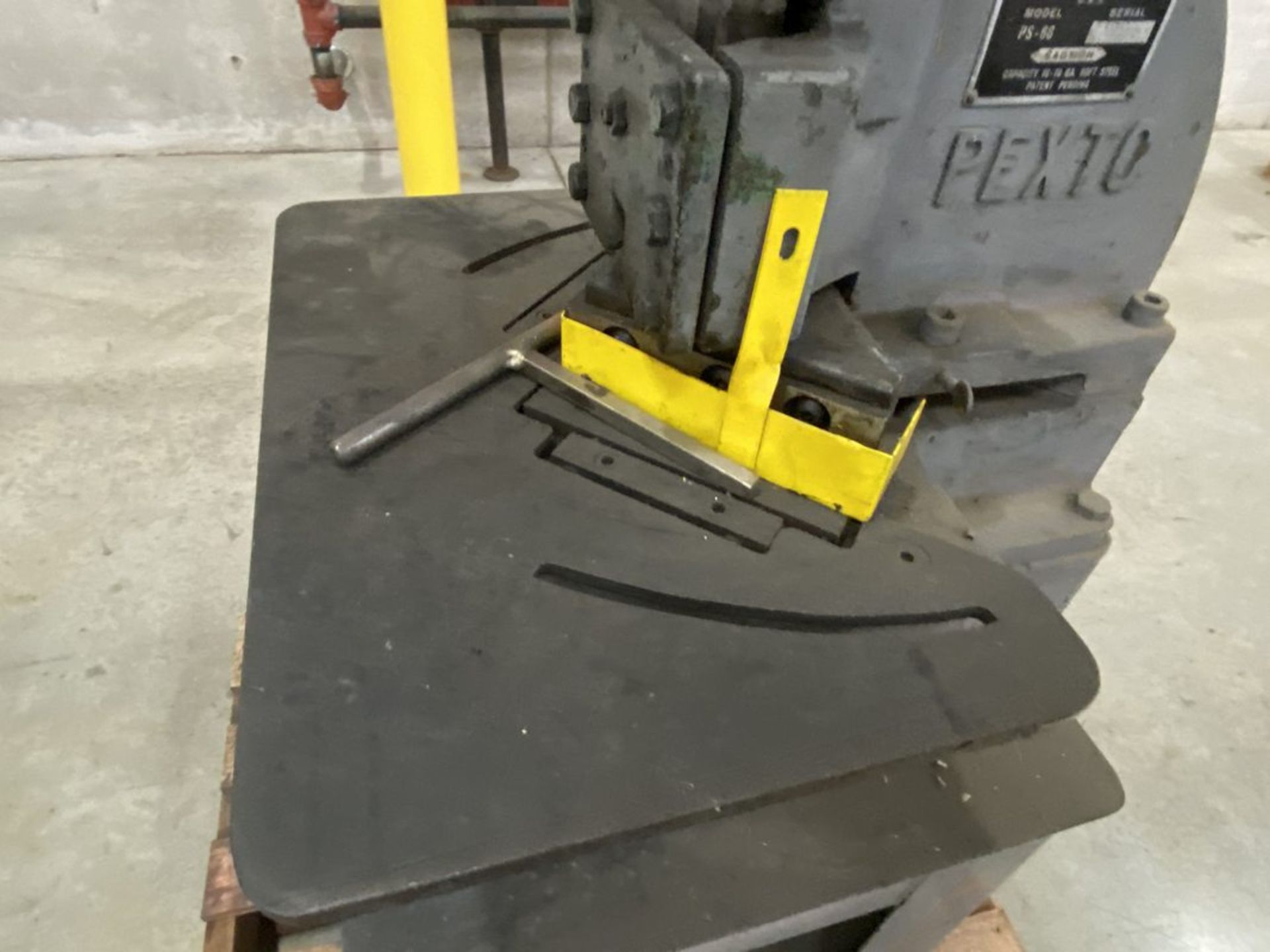 Pexto PS-66 6" x 6" Manual Corner Notcher - Image 2 of 3