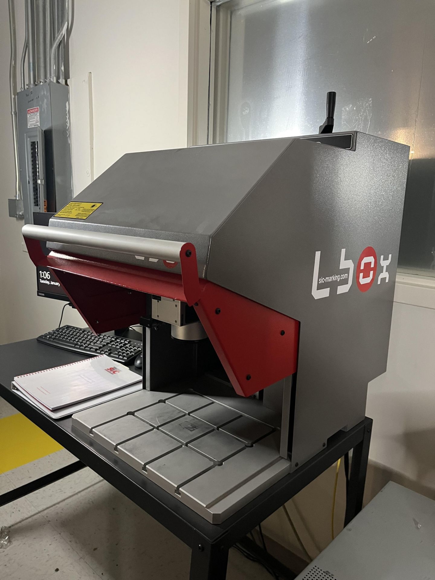 SIC AXE D80 Laser Marking Machine - Image 5 of 6