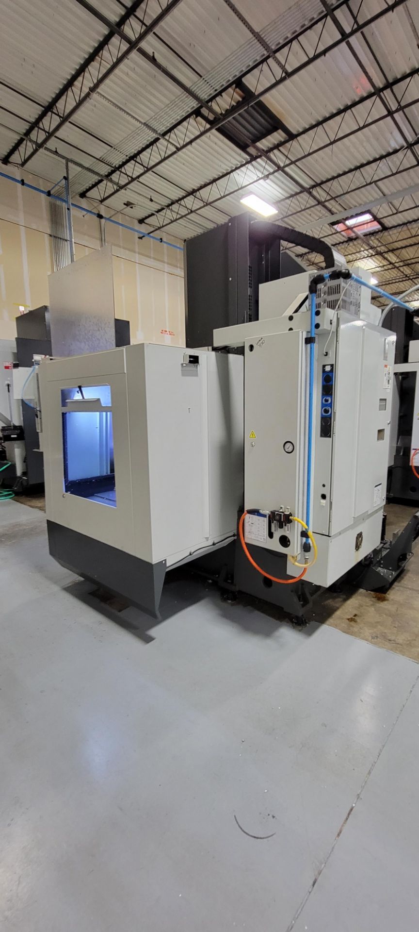 Haas VF-2SSYT 4-Axis CNC Vertical Machining Center - Image 17 of 21