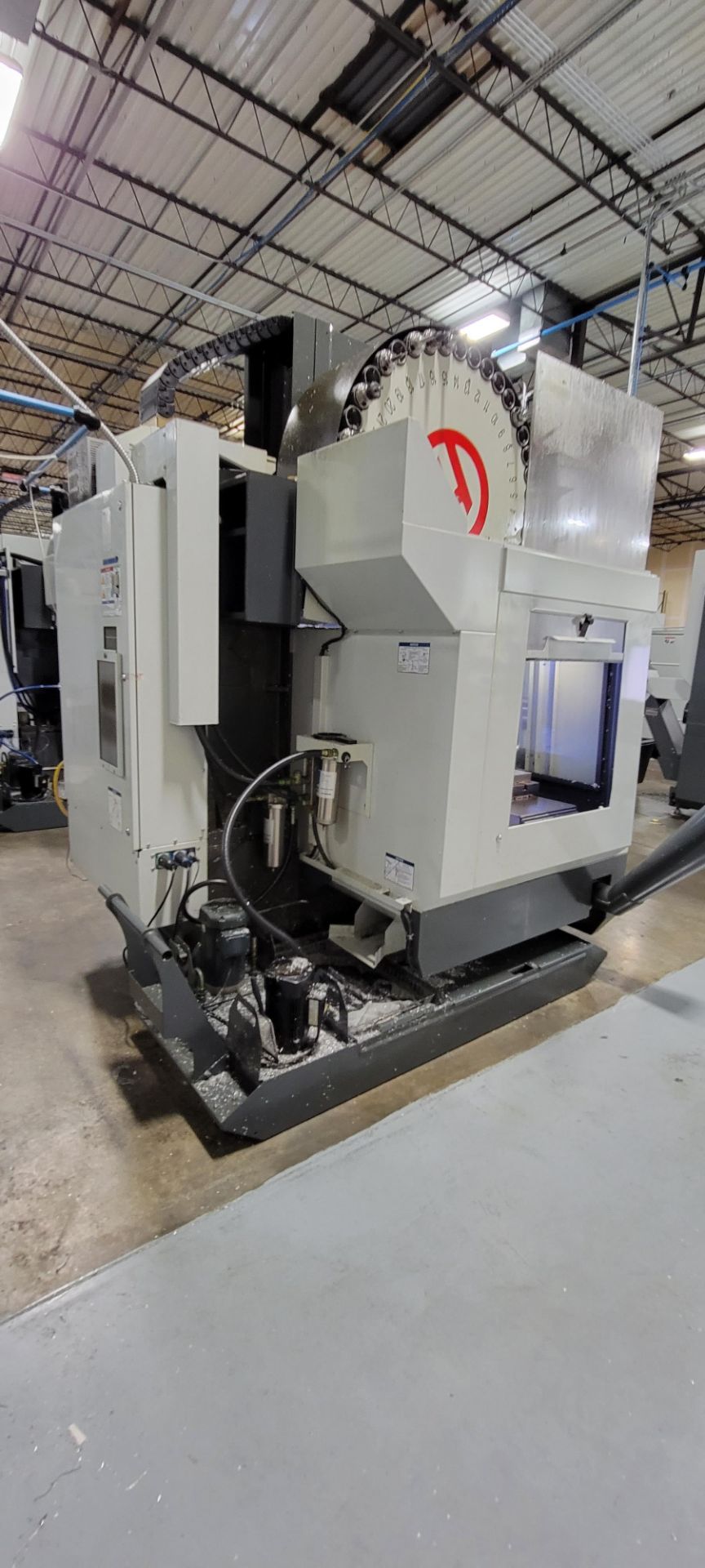 Haas VF-2SSYT 3-Axis CNC Vertical Machining Center - Image 18 of 21