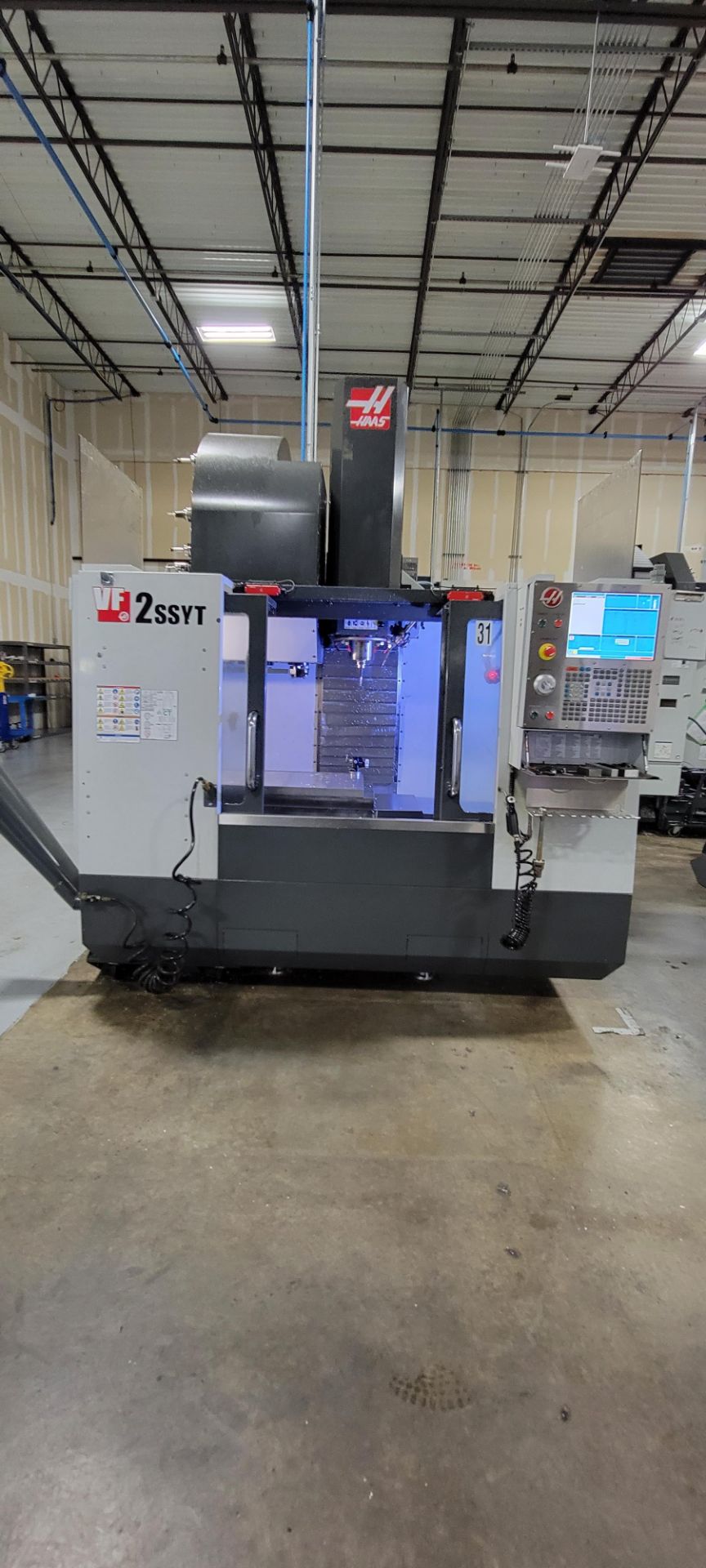 Haas VF-2SSYT 3-Axis CNC Vertical Machining Center - Image 4 of 21