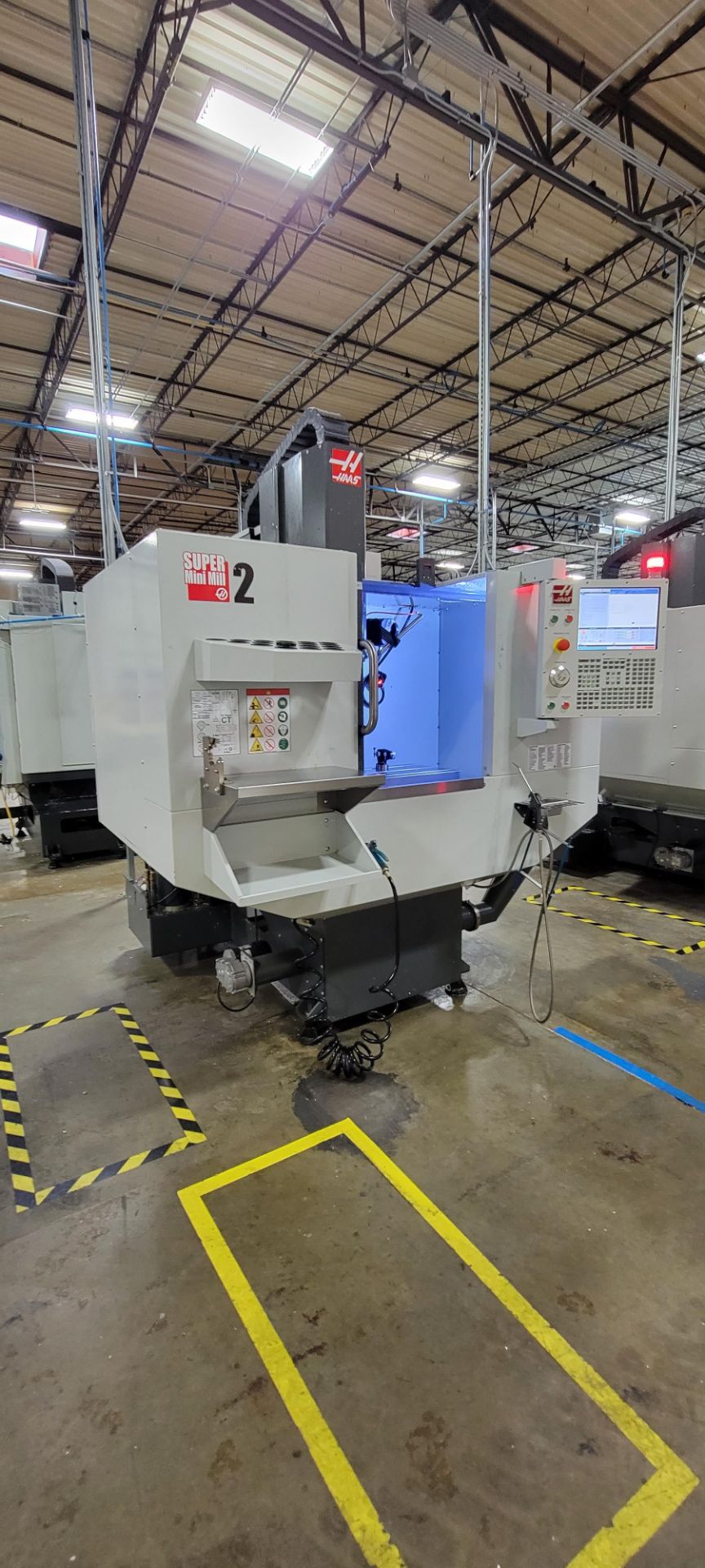 Haas Super Mini Mill 2 3-Axis CNC Vertical Machining Center - Image 3 of 14