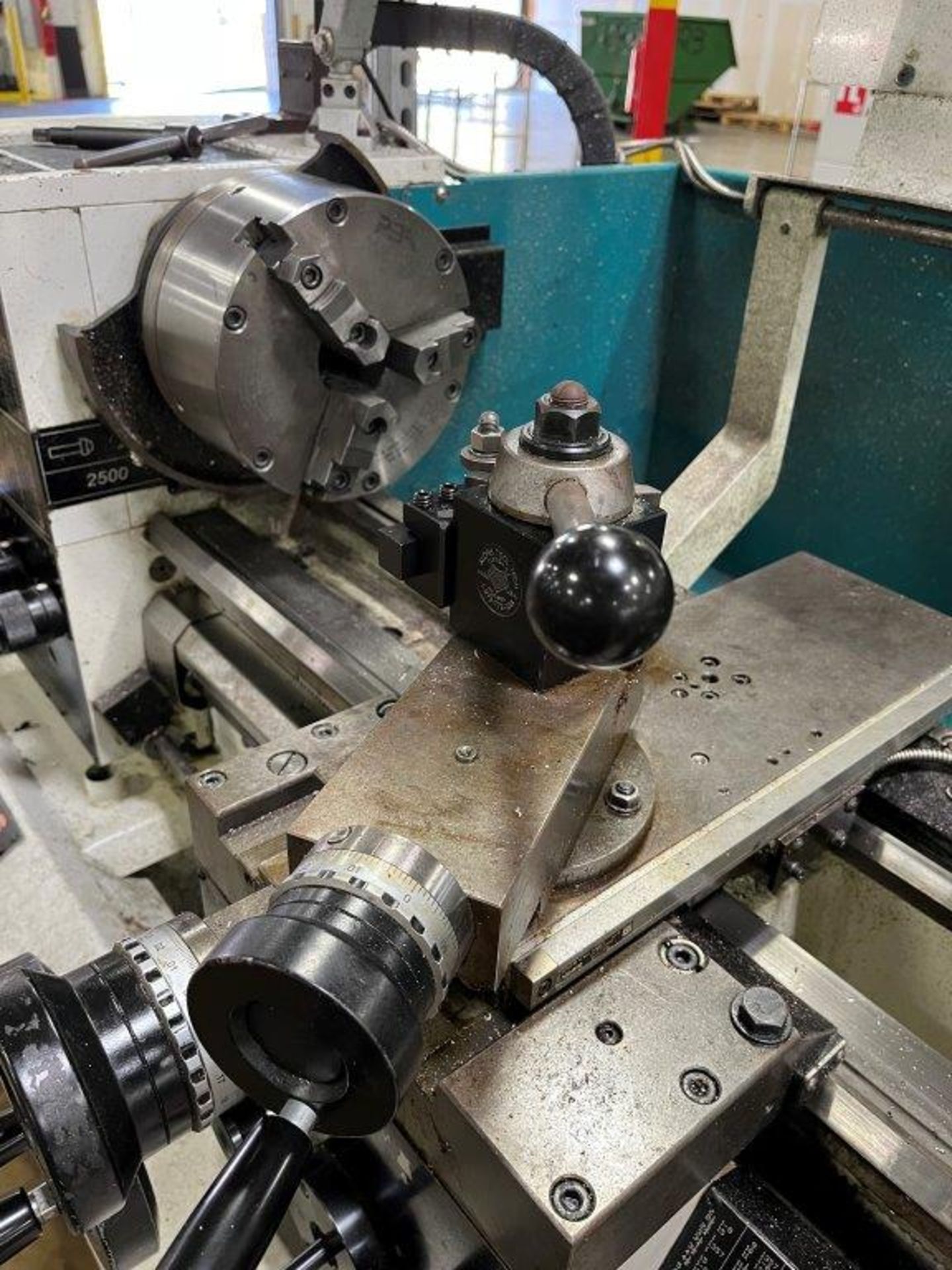 Clausing-Colchester 8026J 13" x 25" Engine Lathe - Image 4 of 9