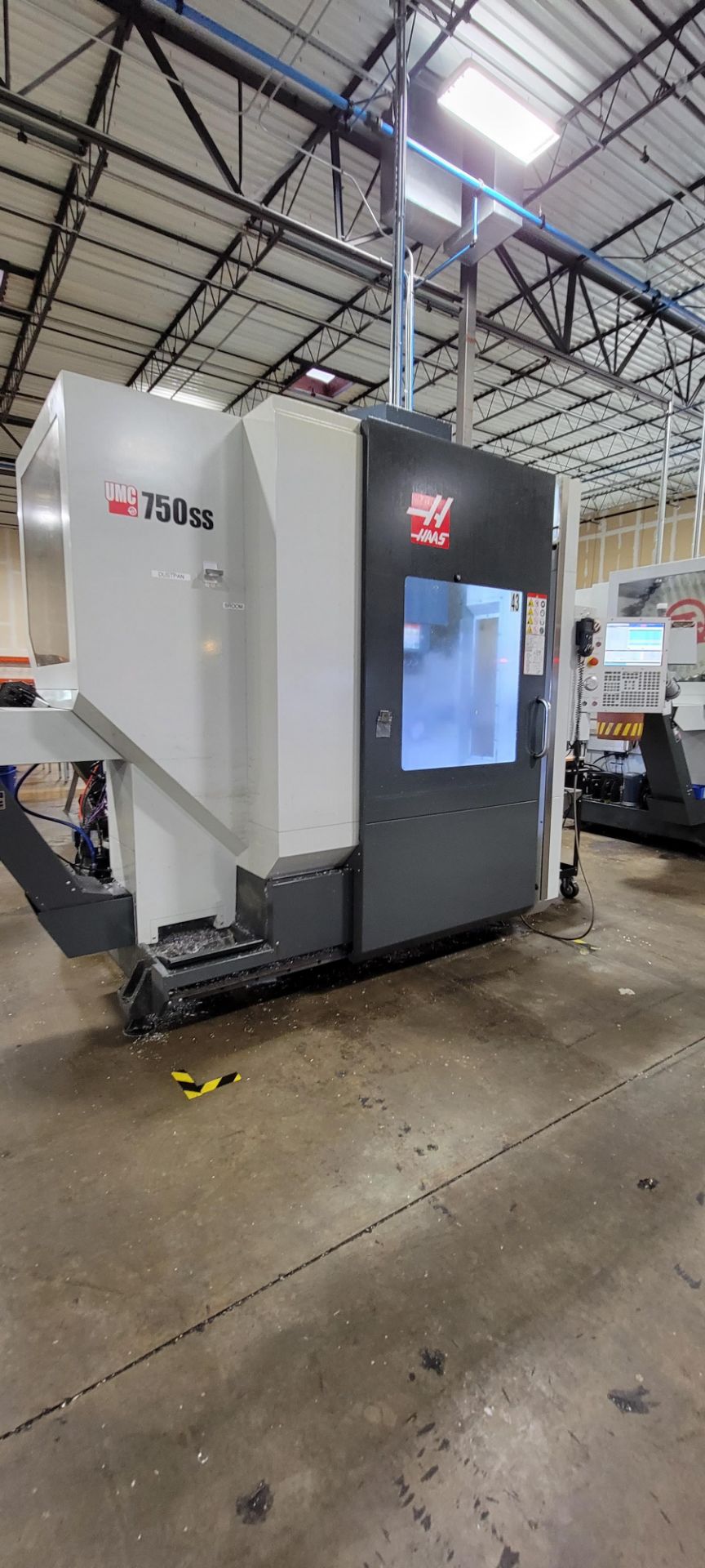 Haas UMC-750SS 5-Axis CNC Universal Machining Center - Image 6 of 21