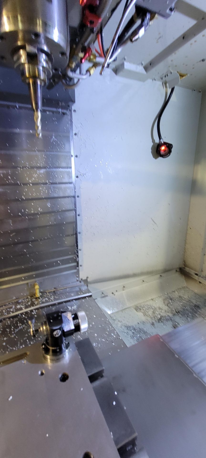 Haas VF-2SSYT 3-Axis CNC Vertical Machining Center - Image 8 of 21