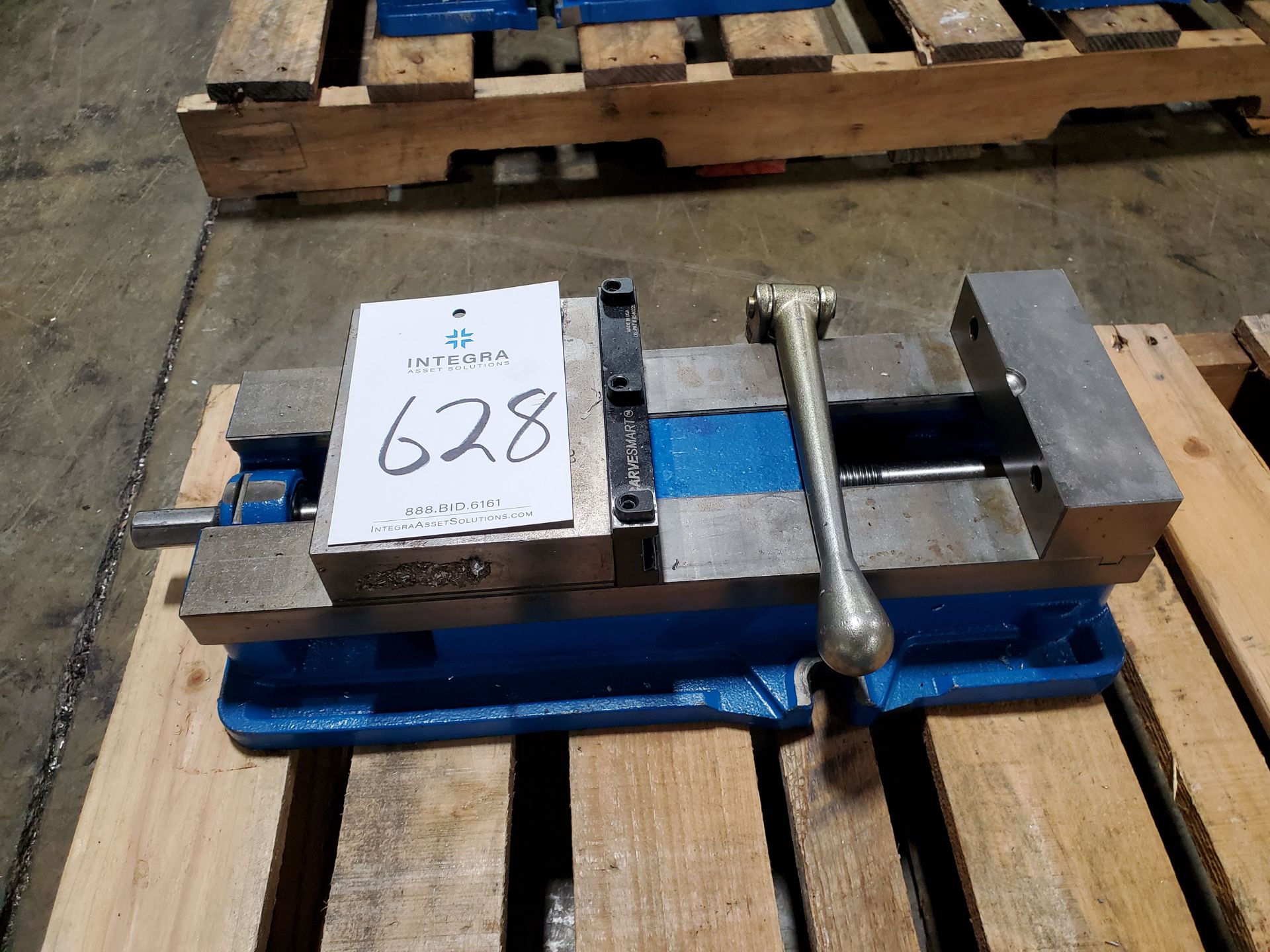 Kurt D688 6" Machine Vise