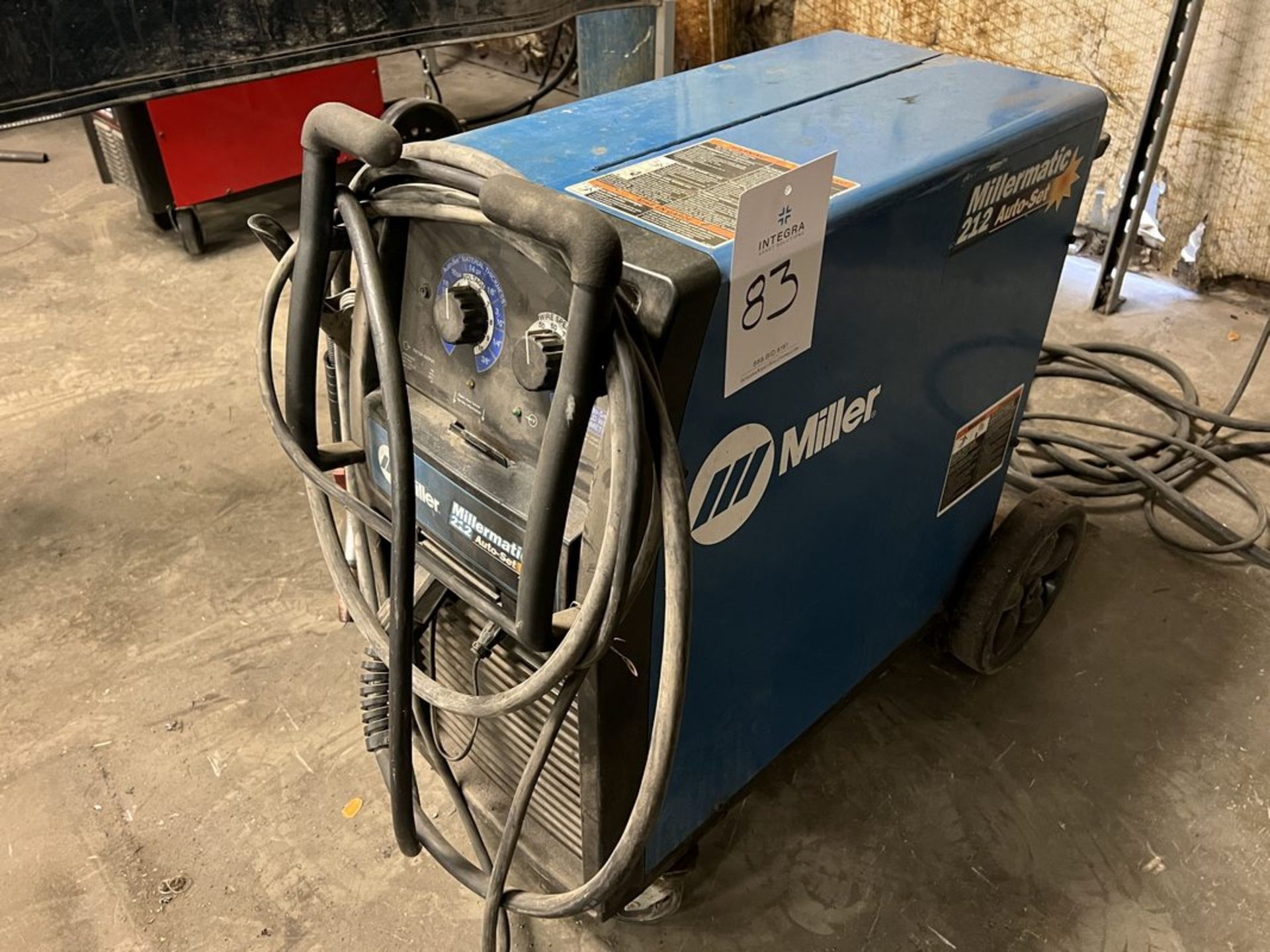 Miller Millermatic 212 Autoset 200-Amp MIG Welder