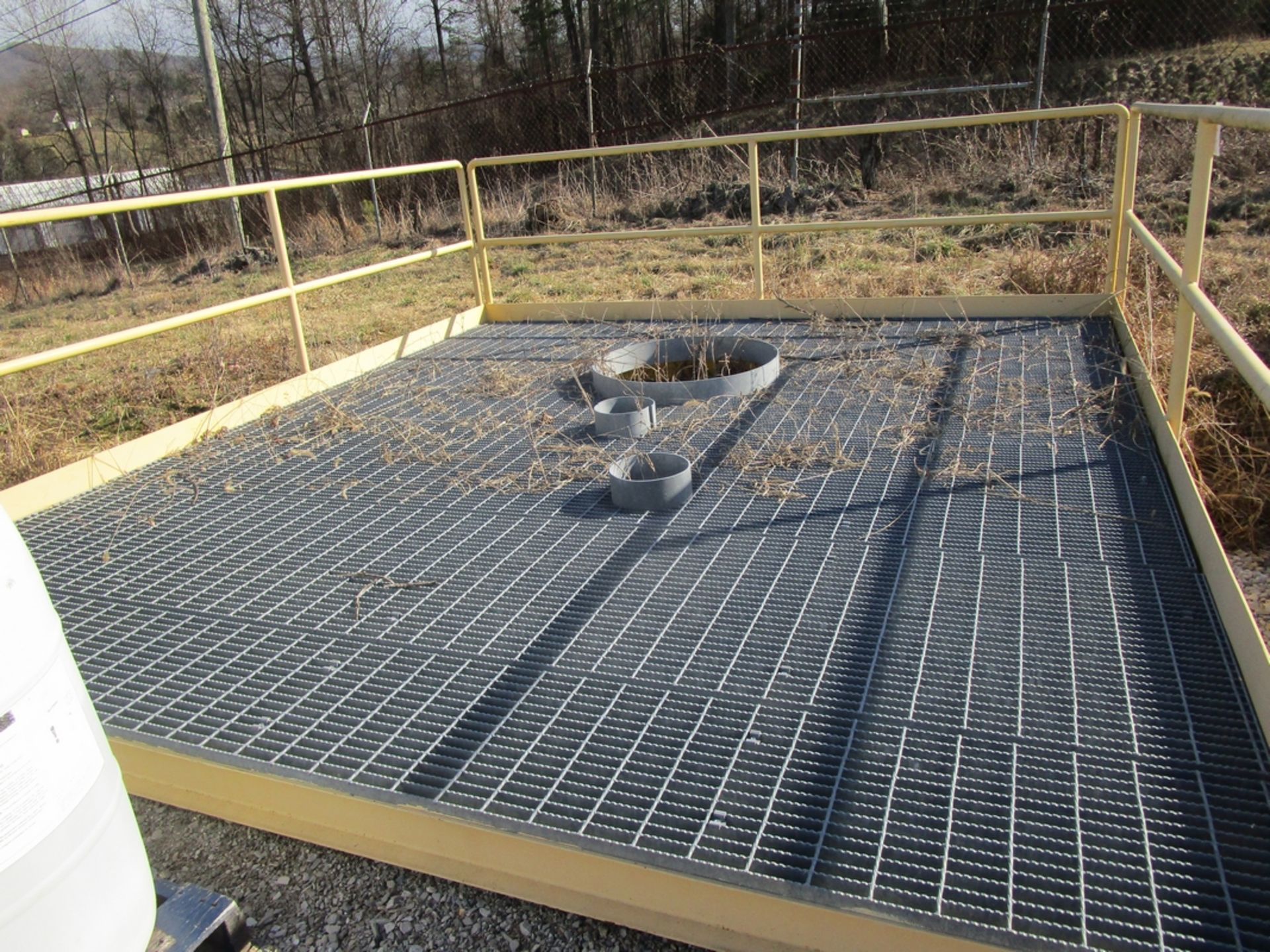 Steel Platform , 15' x 15' Galvanized Steel Grate Decking - Image 2 of 2