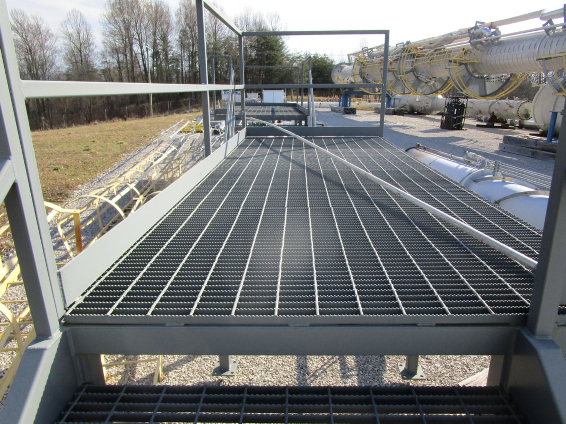 Steel Platform , 6' x12' Galvanized Steel Grate Decking - Image 3 of 3