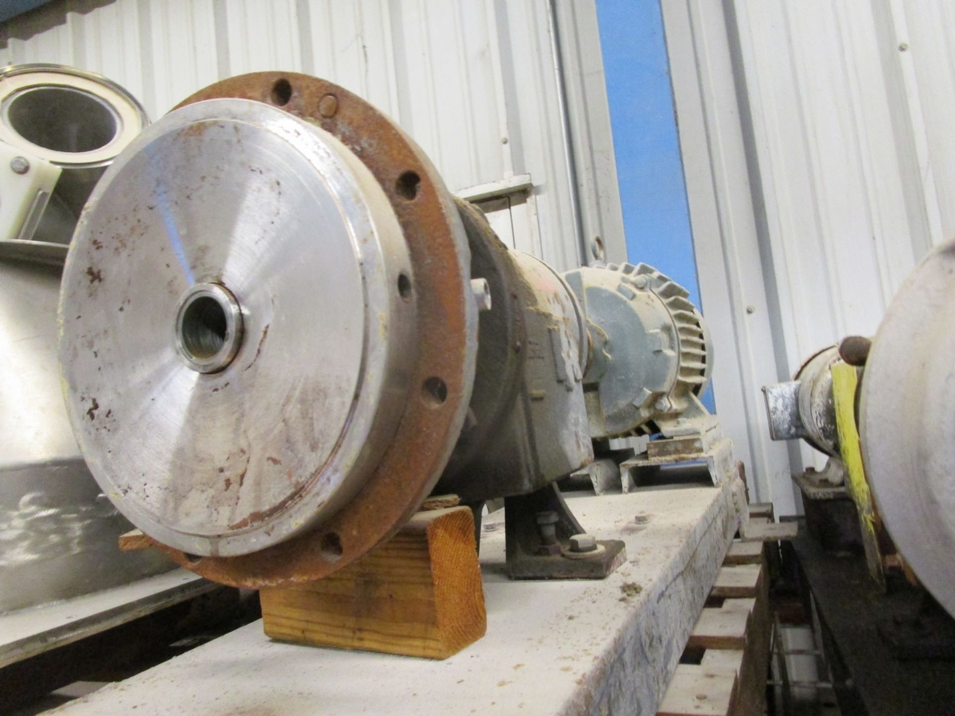 Contents of Pallet Rack Section Including Pumps and Valves - Image 5 of 5