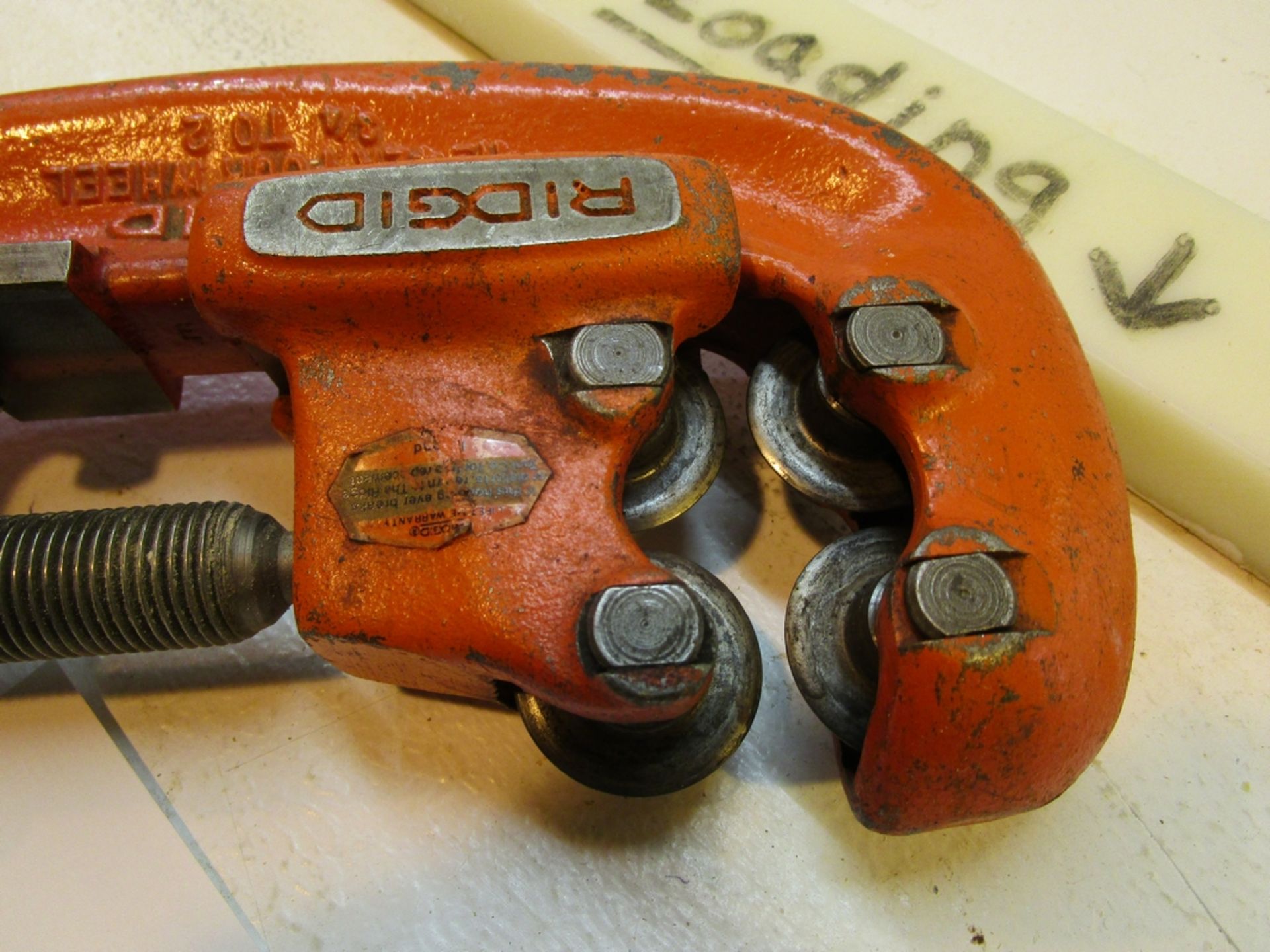 Rigid No. 42A 4-Wheel Pipe Cutter - Image 2 of 3