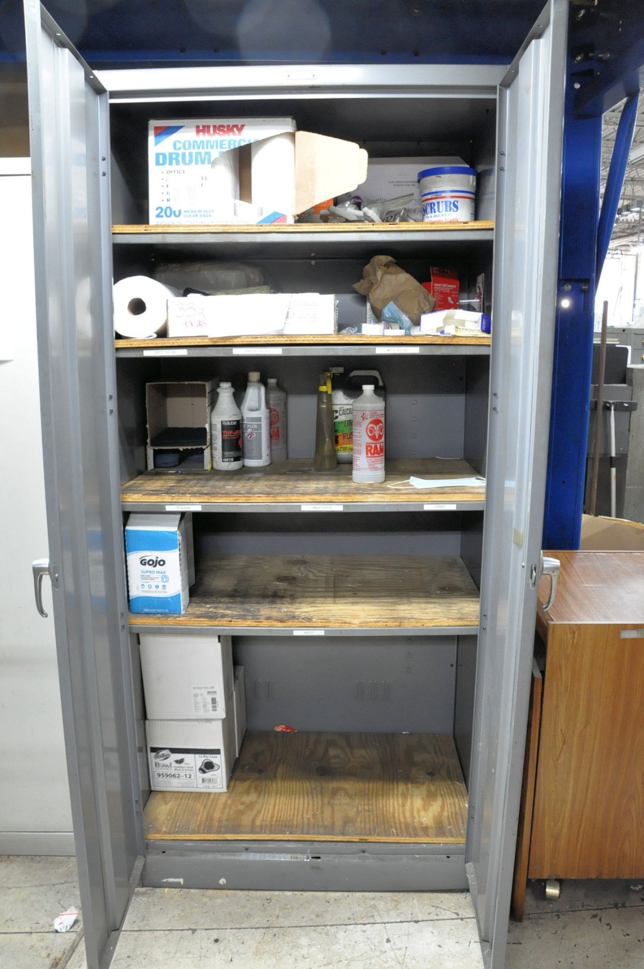 2-Door Shop Cabinet with Janitorial Supply Contents - Image 2 of 2