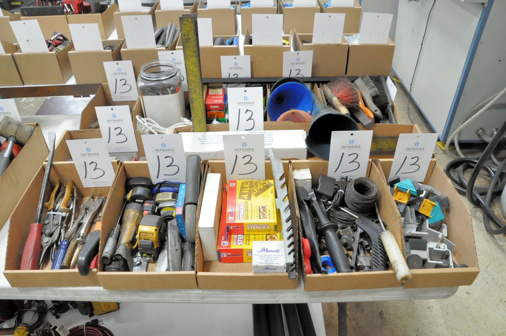 Lot-Screwdrivers, Bearings, Rope, Straps, Funnels, Brushes, Clamps