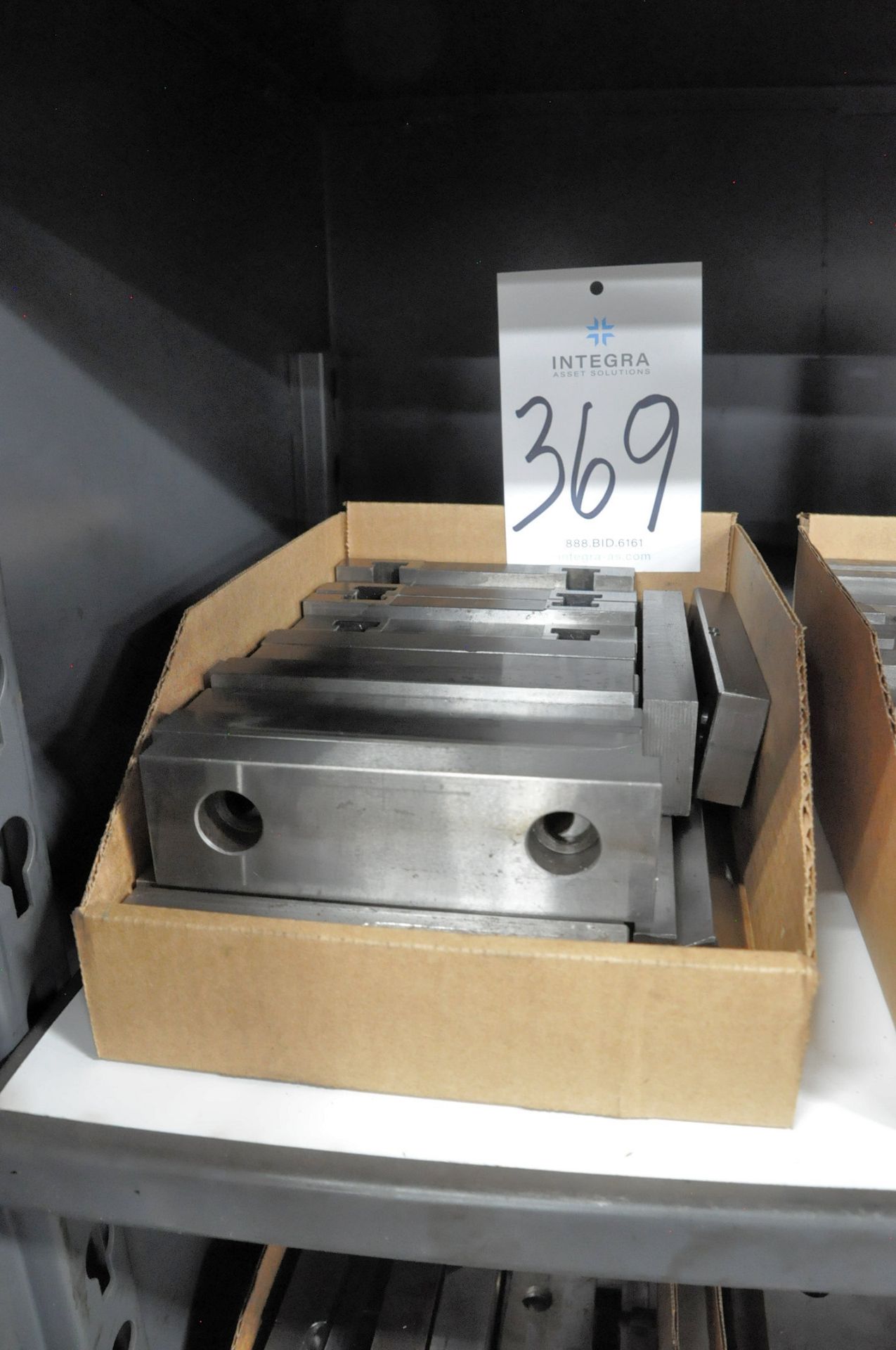 Lot-Machine Vise Jaws in (1) Box