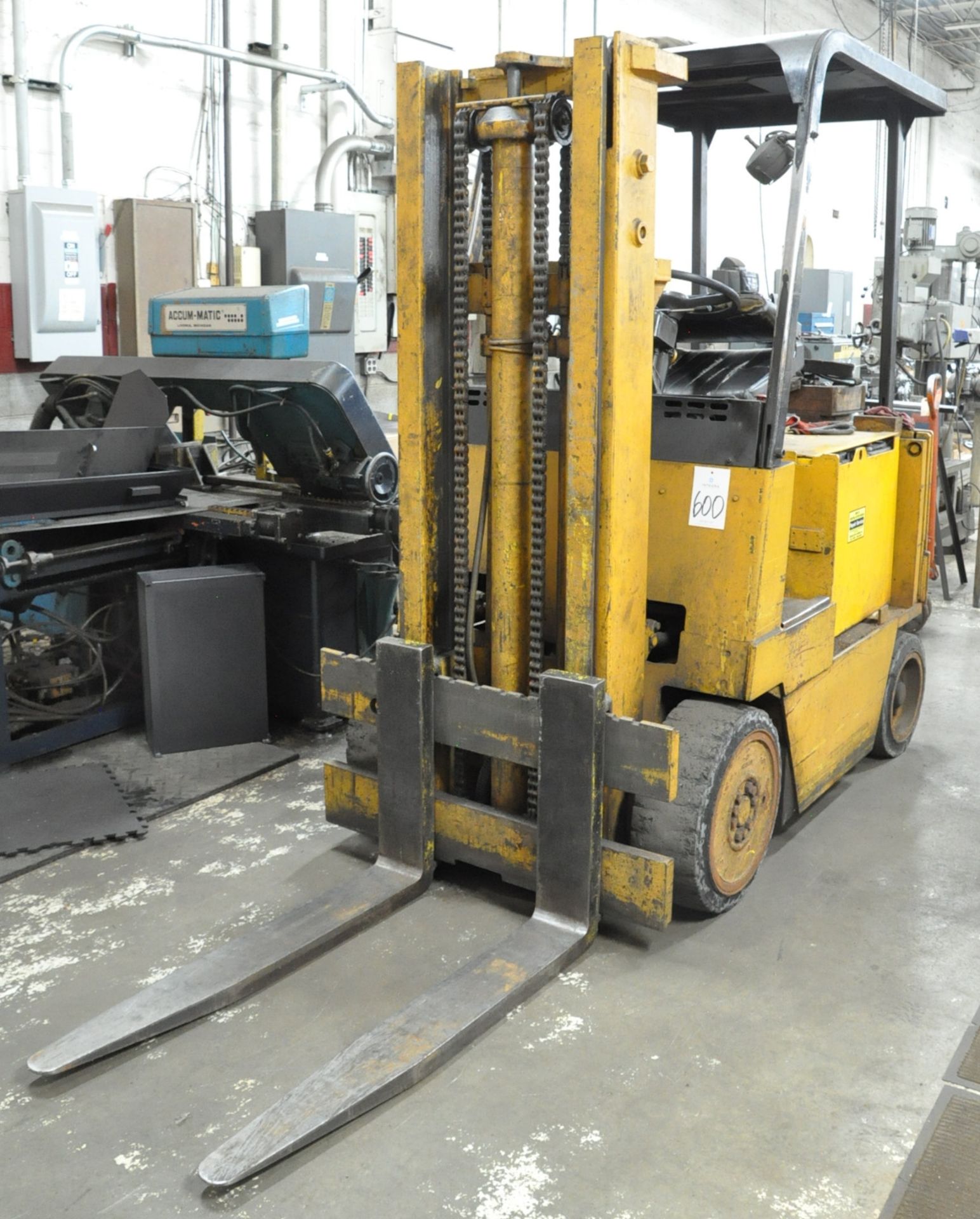 Caterpillar M60 6,000 Lb. Electric Forklift Truck. S/N 67S701