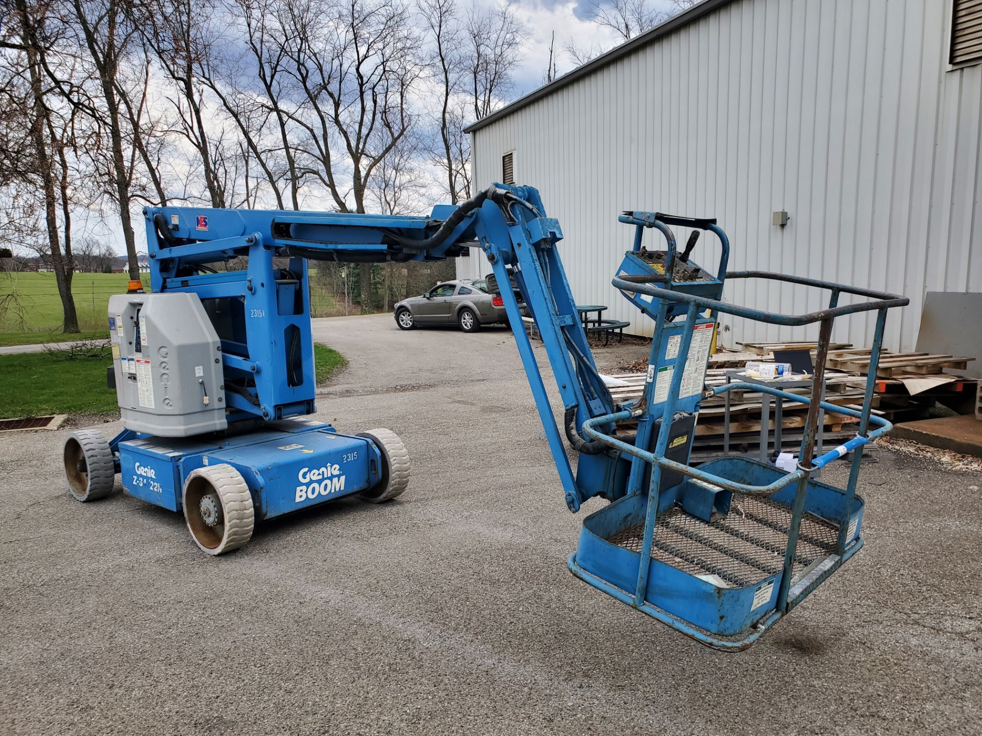 Genie Z-34/22N Electric Articulating Boom Lift - Image 2 of 4