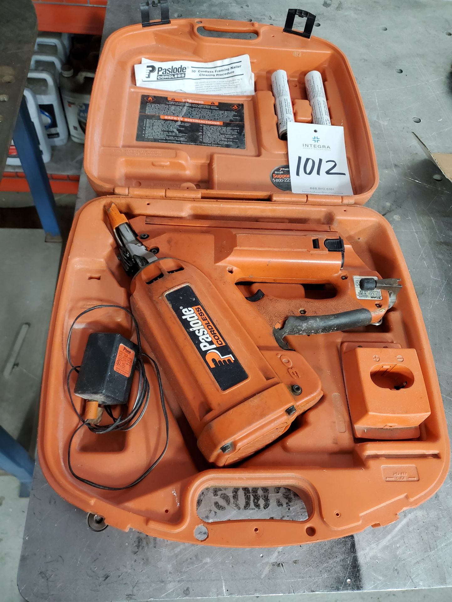 Paslode 30 Degree CordlessFraming Nailer