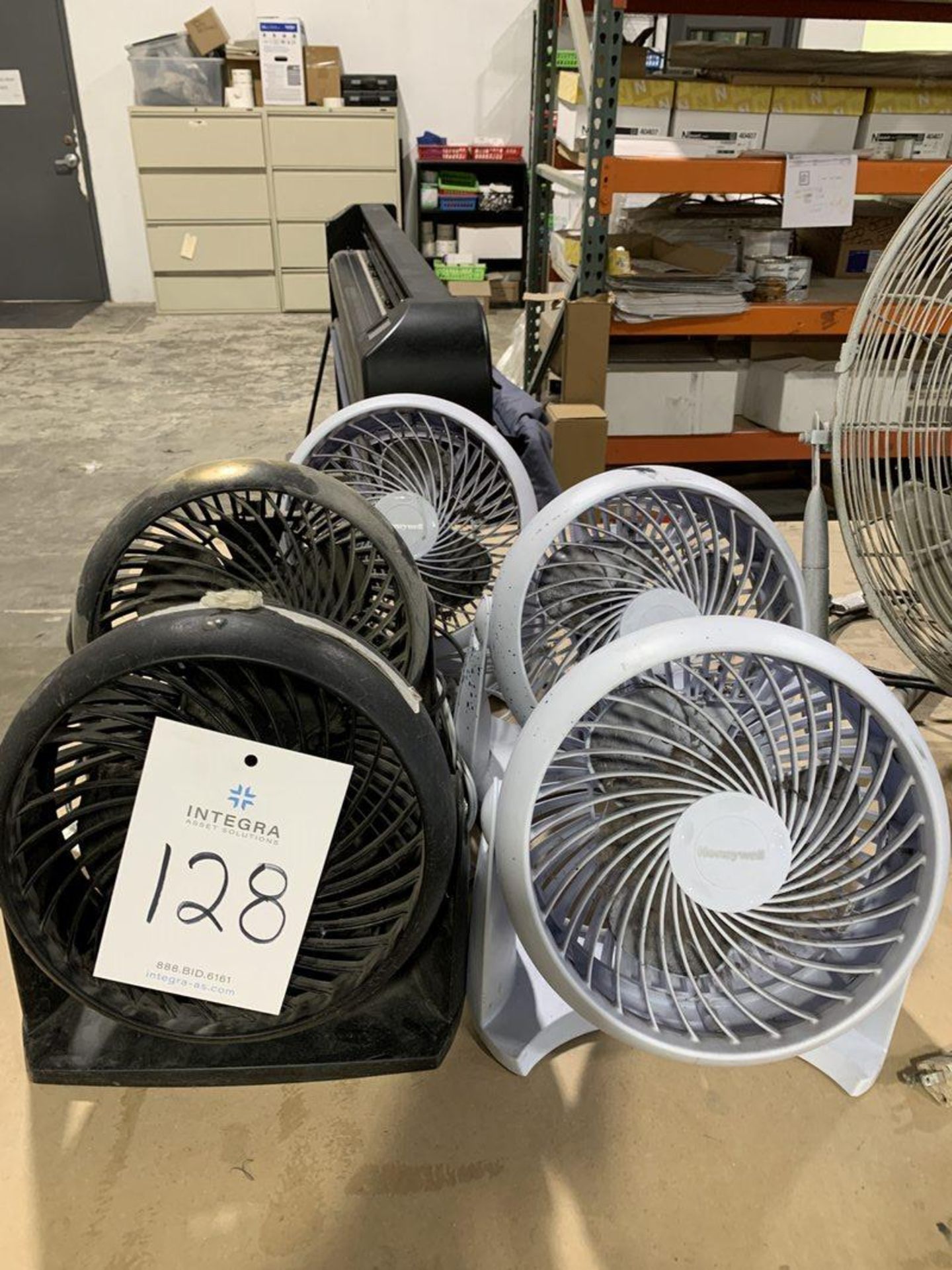 Lot of (5) Honeywell 8" Personal Fans