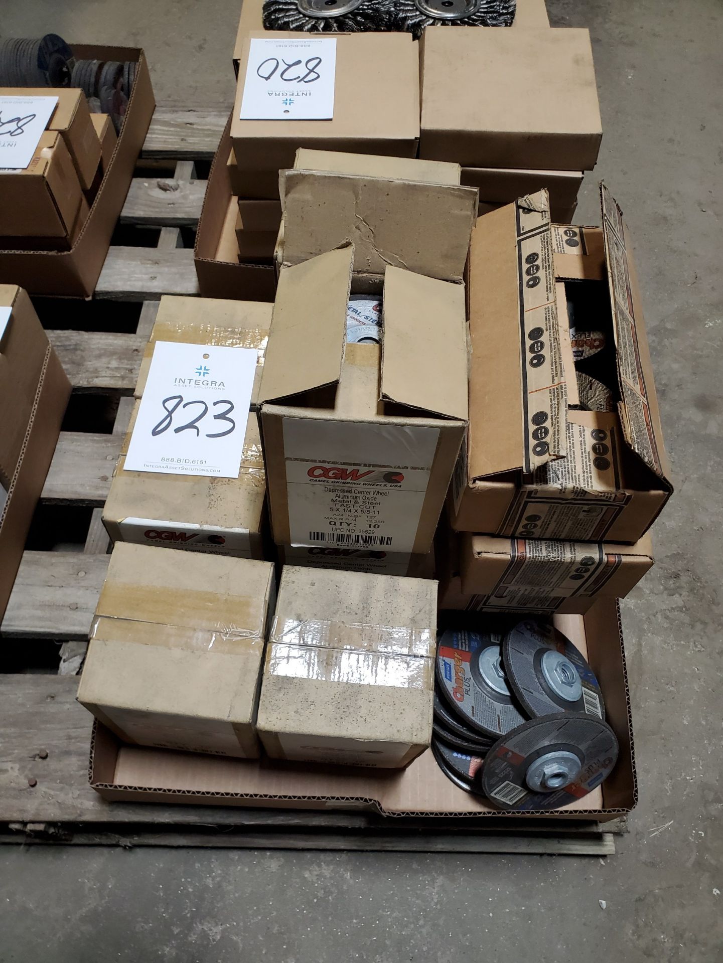 Lot of Assorted 5" Grinding Disc
