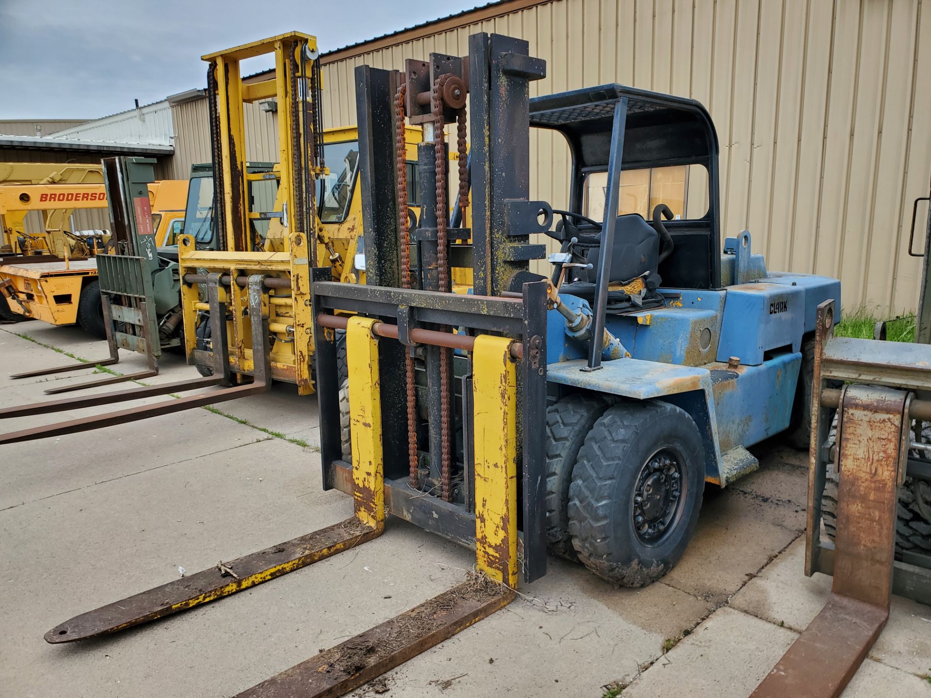 Clark 10,000 Lb. Forklift Truck