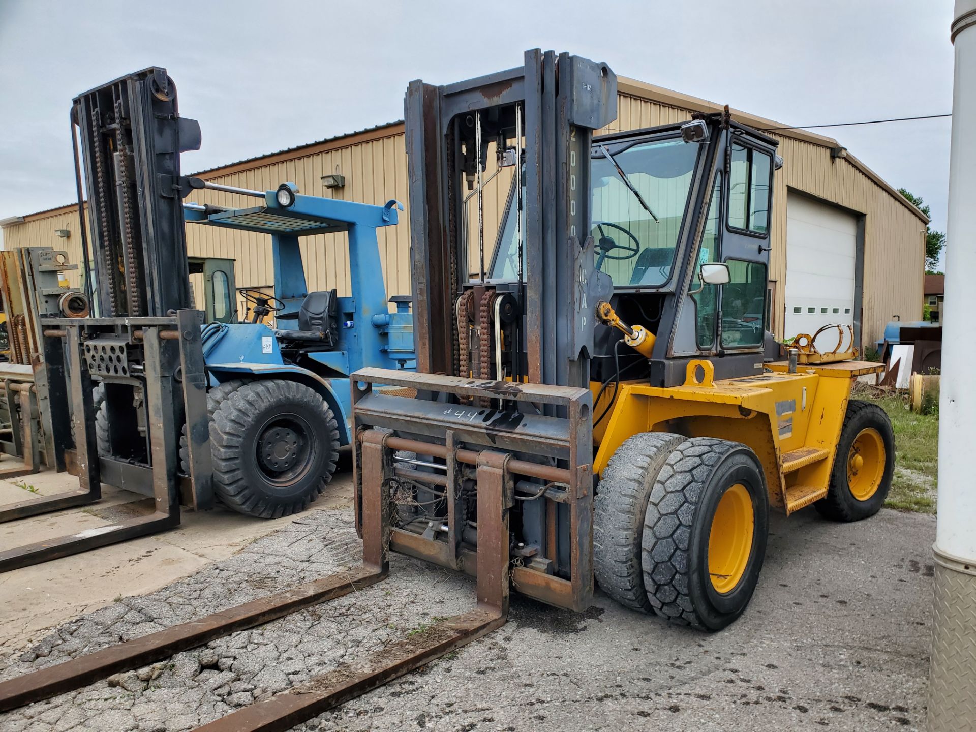 Wiggins W200Y 20,000-Lb Diesel Forklift Truck - Image 2 of 5