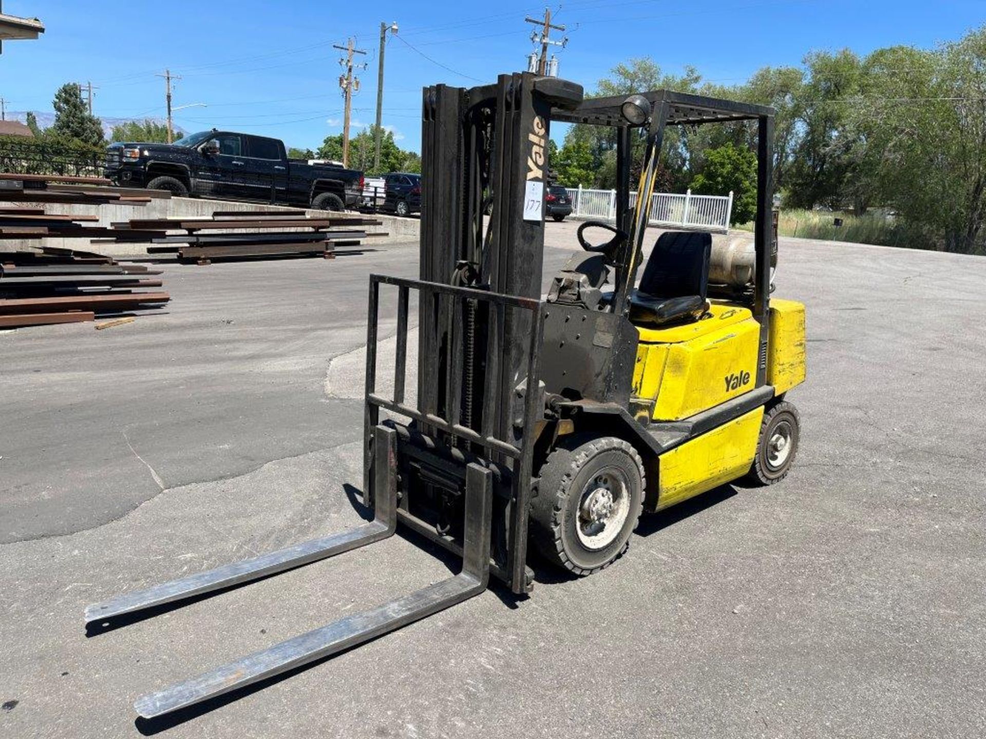 Yale GLP050ZGNGAE84 5,000 Lb. LPG Forklift Truck