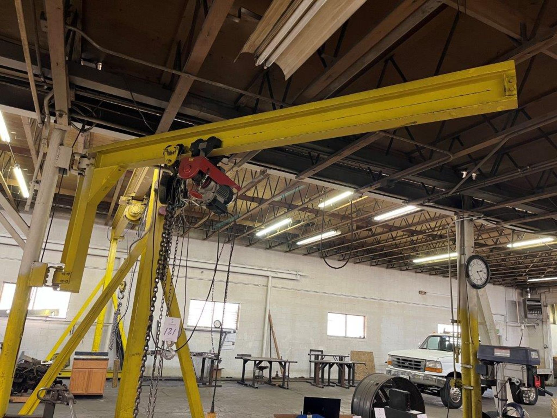Beam Mount Jib Crane with 1-Ton Pittsburg Electric Cable Hoist