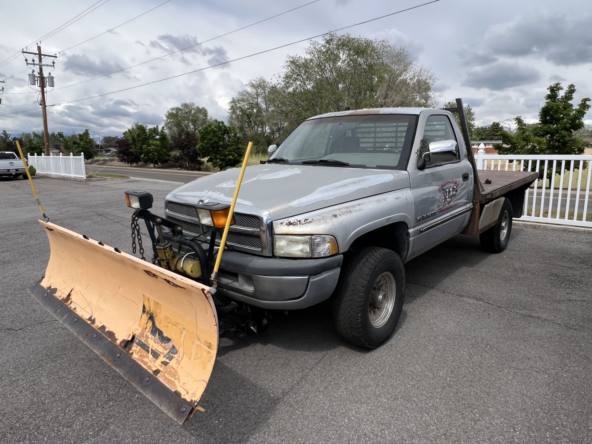 Dodge Ram 2500 SLT Laramie Pickup Truck - Image 7 of 15