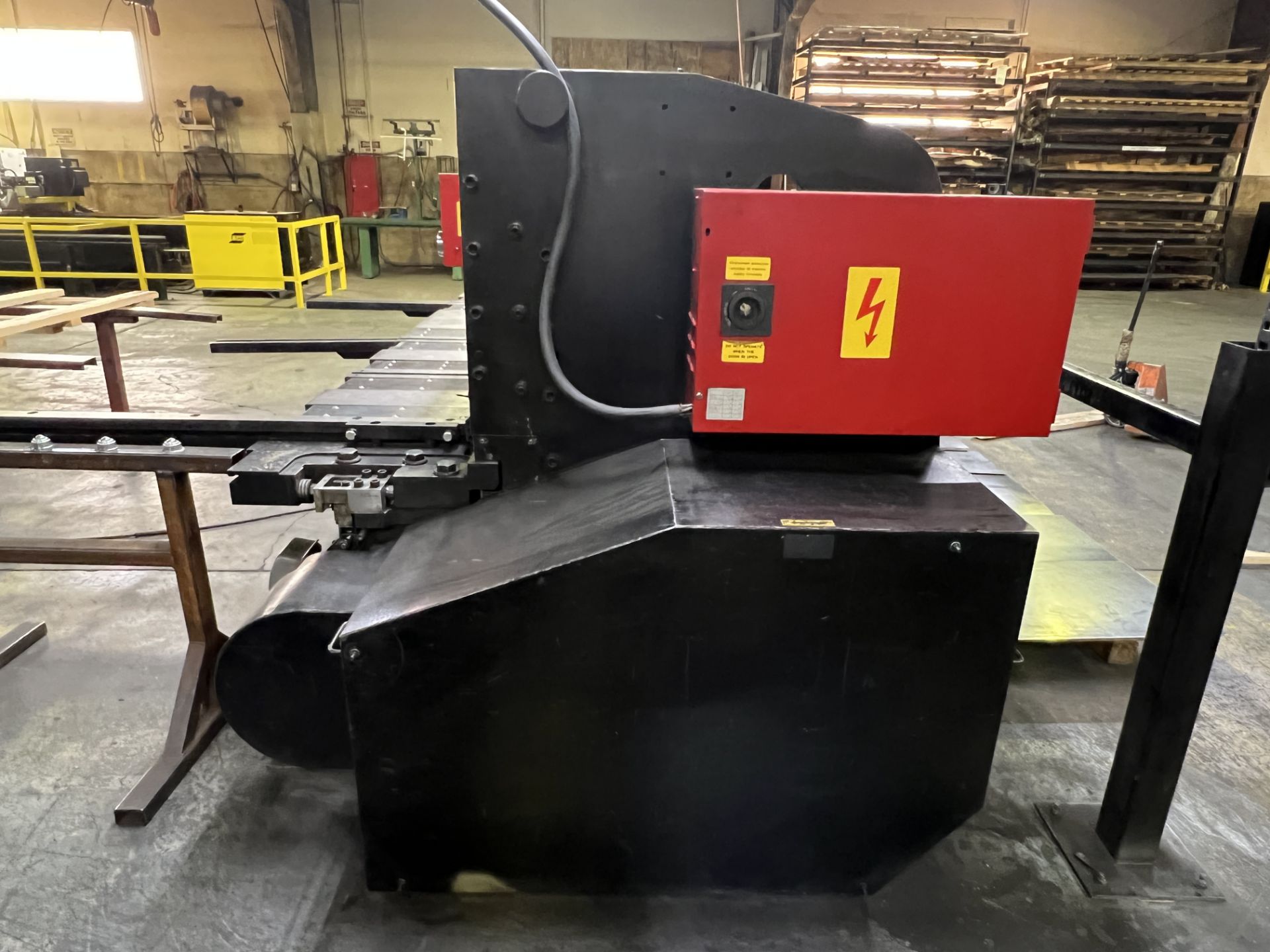 Amada M-4065 13' x 1/4" Power Squaring Shear, S/N 40650192, 2000 - Image 15 of 18