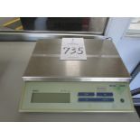 Mettler Toledo SB8001 20-Lb Digital Benchtop Scale