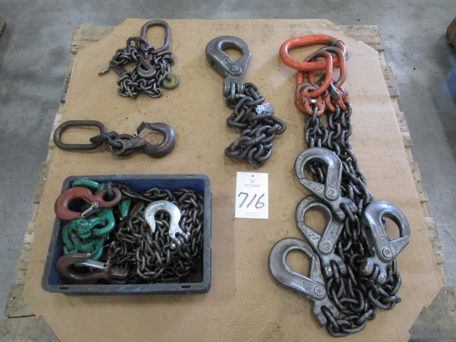 Lot of Lifting Chains