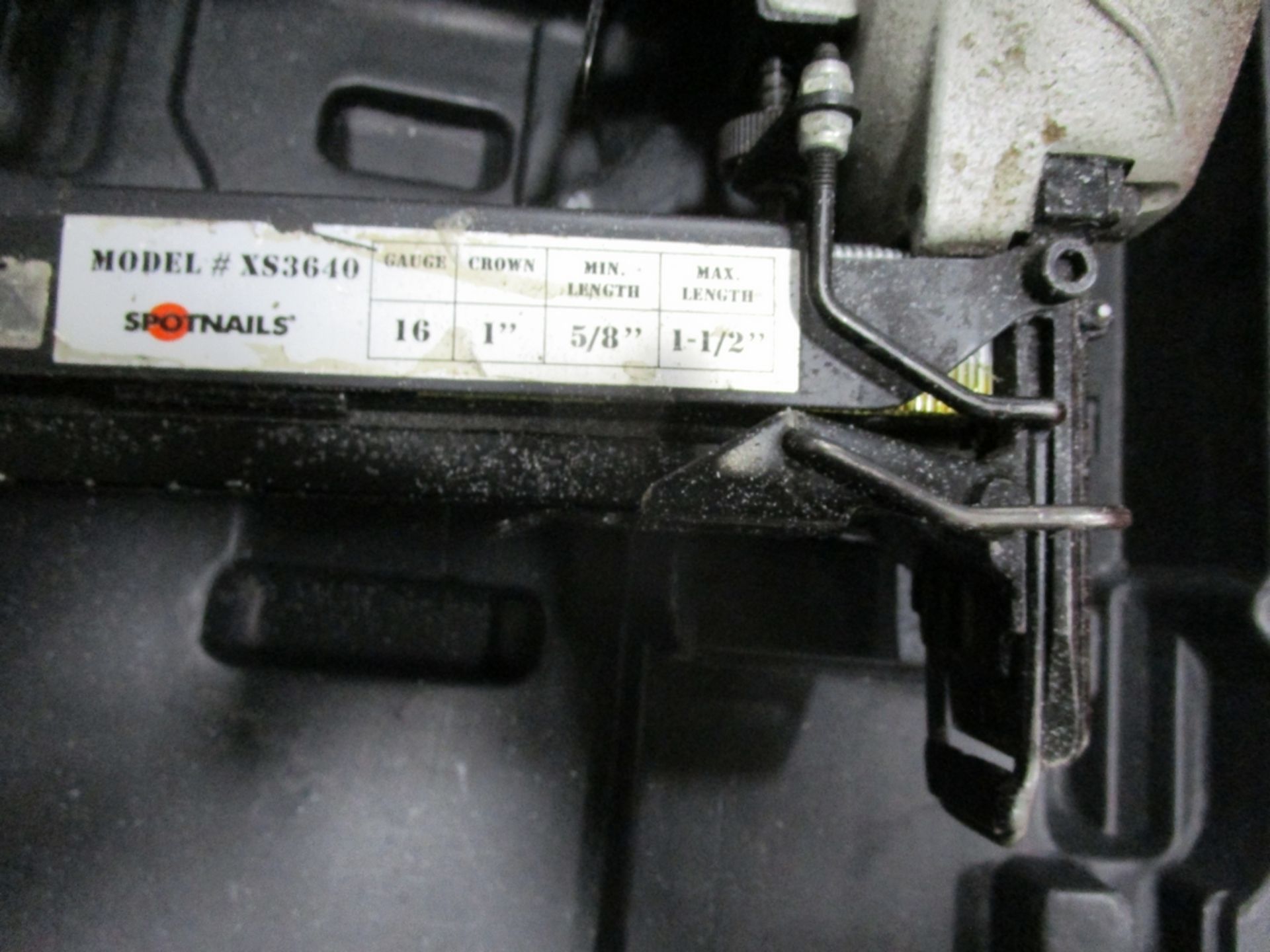 Spotnails XS3640 Pneumatic Staple Gun - Image 2 of 2