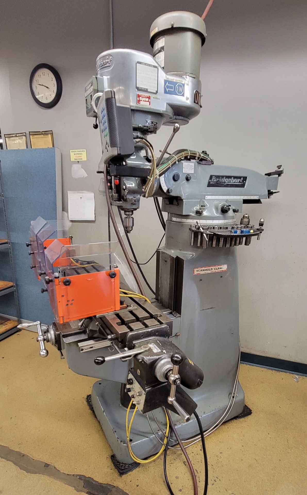 Bridgeport Series I 2-HP Vertical Milling Machine - Image 4 of 8