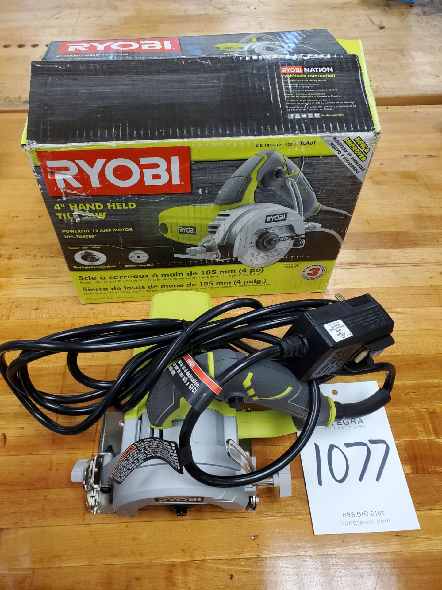 Ryobi #TC401 Hand Held Tile Saw