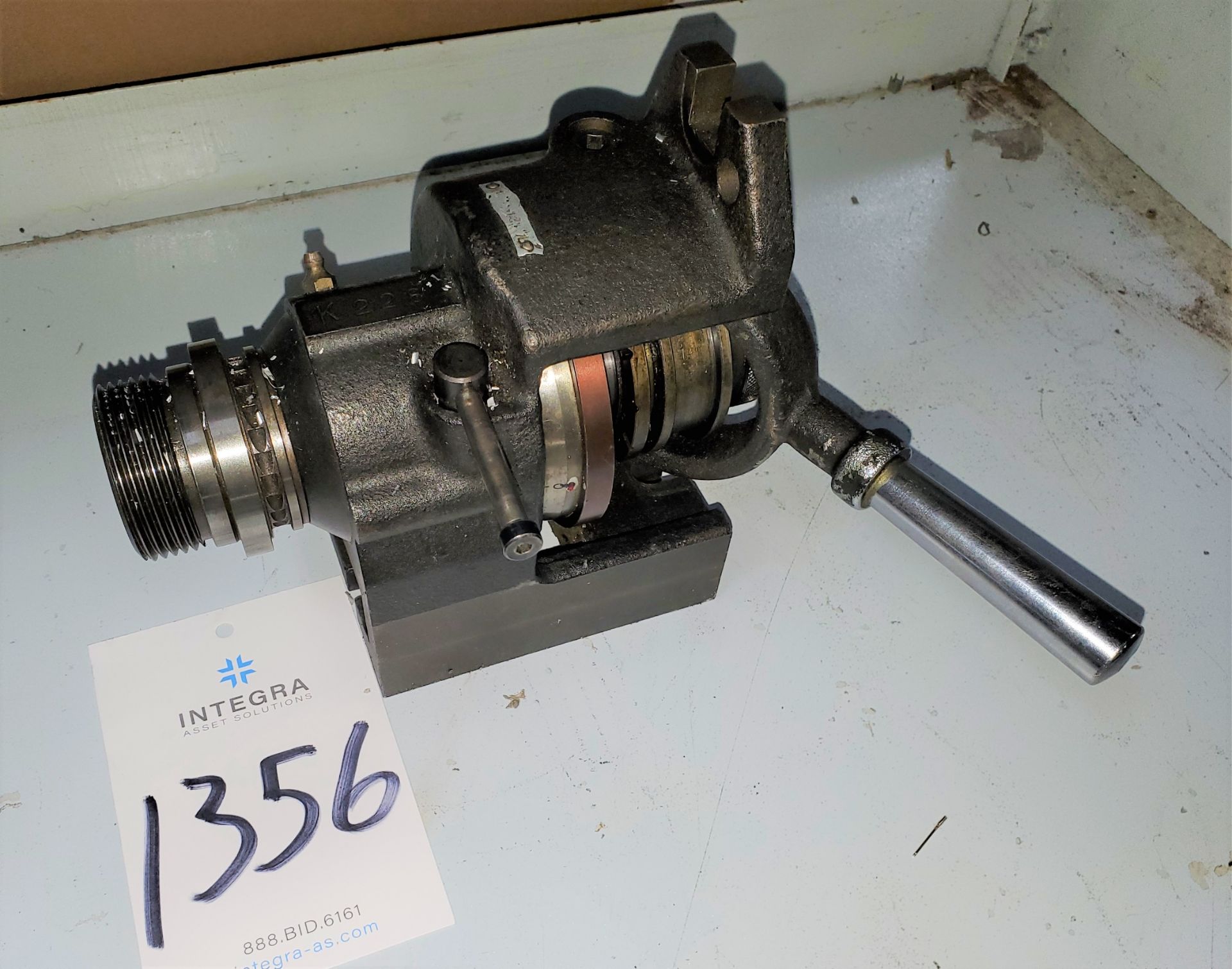 Horizontal & Vertical Spin Collet Indexer