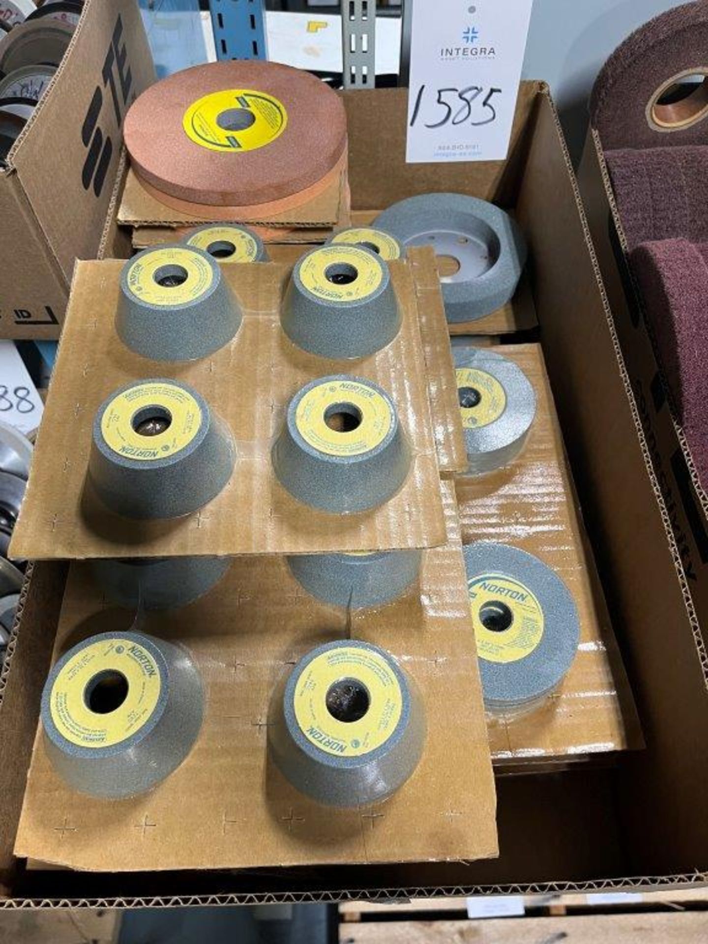 New Lot of Assorted Norton Grinding Wheels; General Purpose & Flaring Crystolon