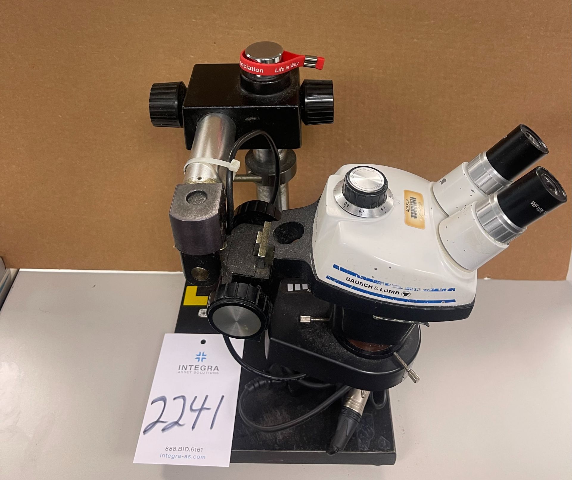 Bausch & Lomb StereoZoom 4 Microscope
