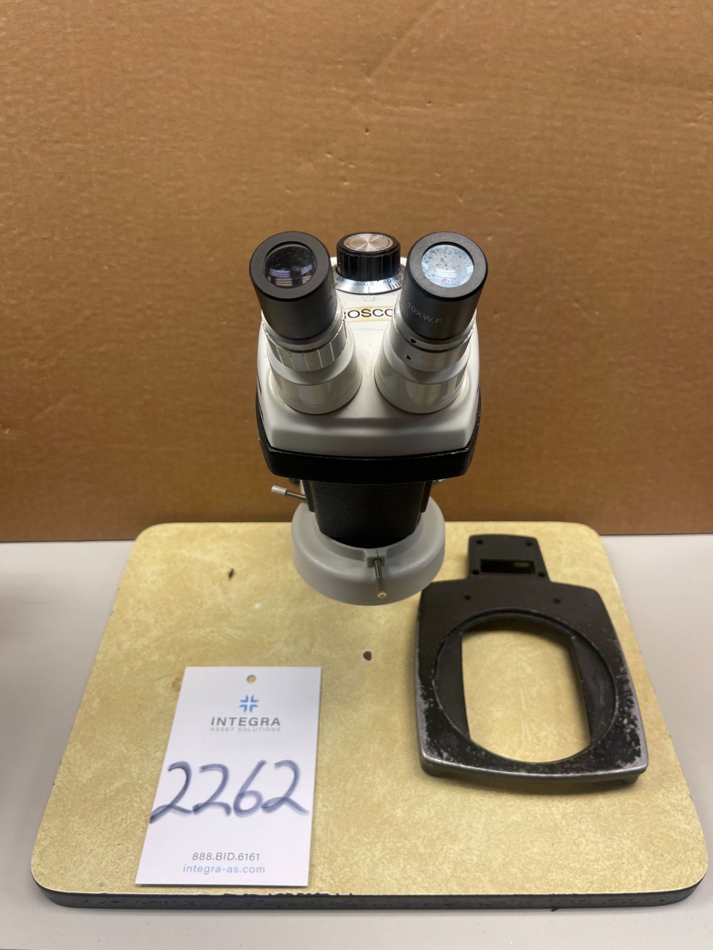 Bausch & Lomb StereoZoom 5 Microscope