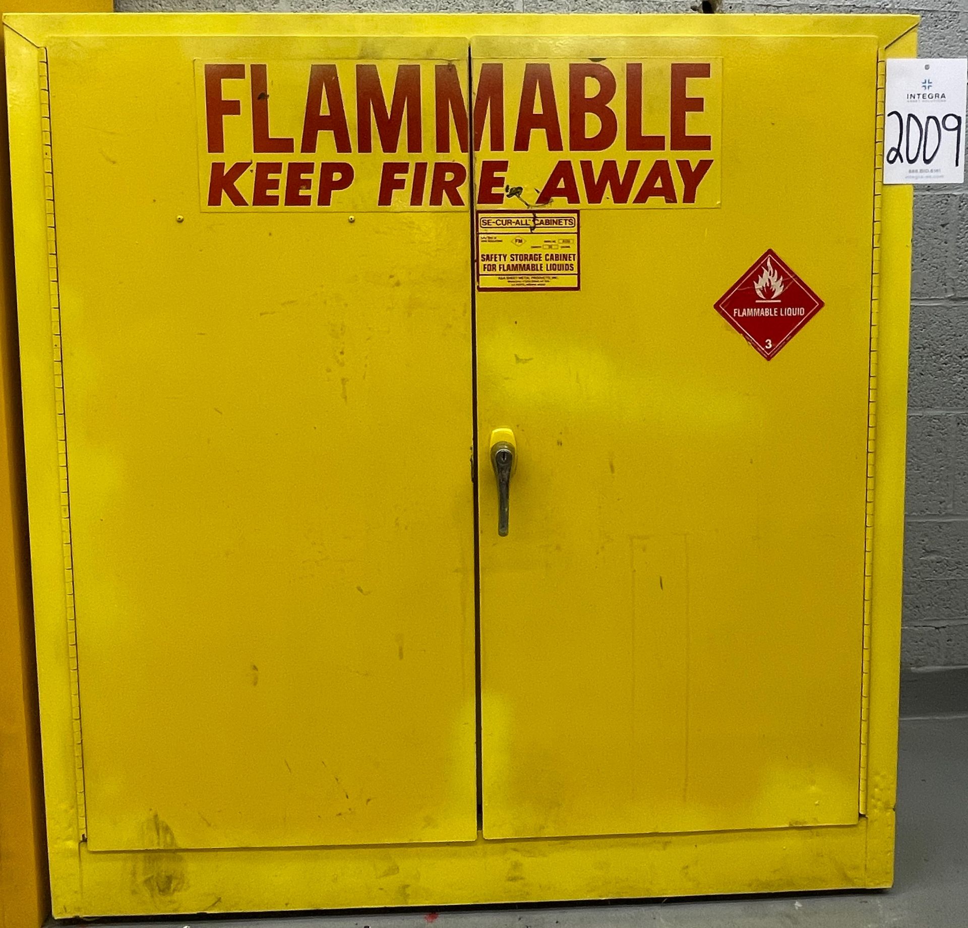 Se-cur-all Flammable Liquids Safety Storage Cabinet