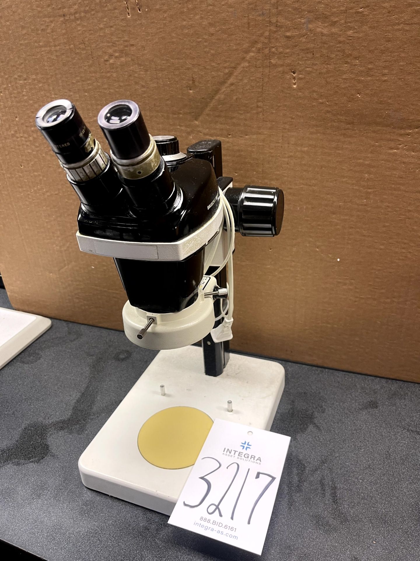 Bausch & Lomb StereoZoom 4 Microscope